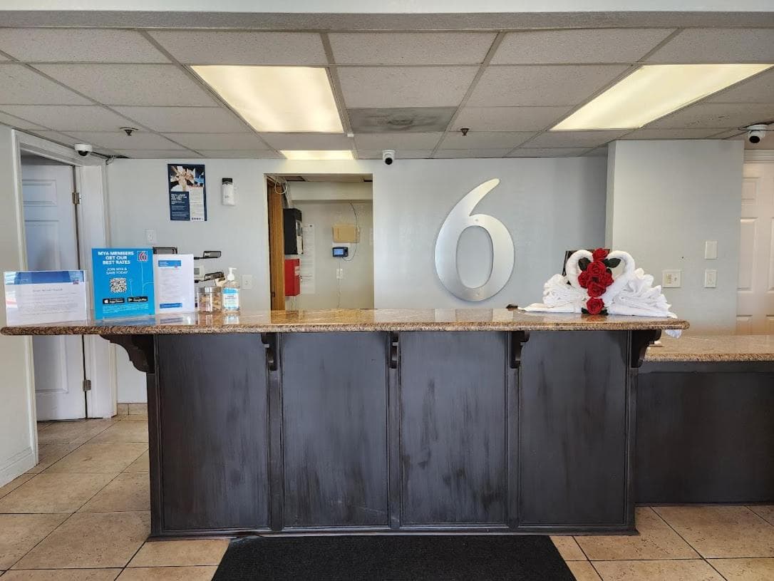 Studio 6 Sacramento, CA Natomas gallery photo in Sacramento, CA — image 4