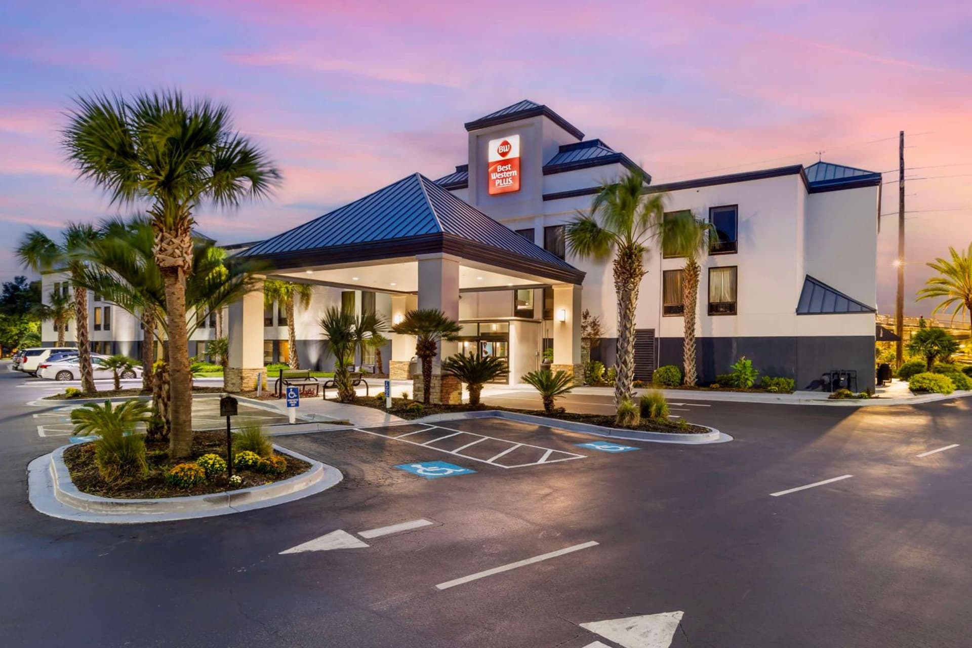 Best Western Plus Myrtle Beach@Intracoastal featured exterior or lobby in Myrtle Beach, SC — similar hotel