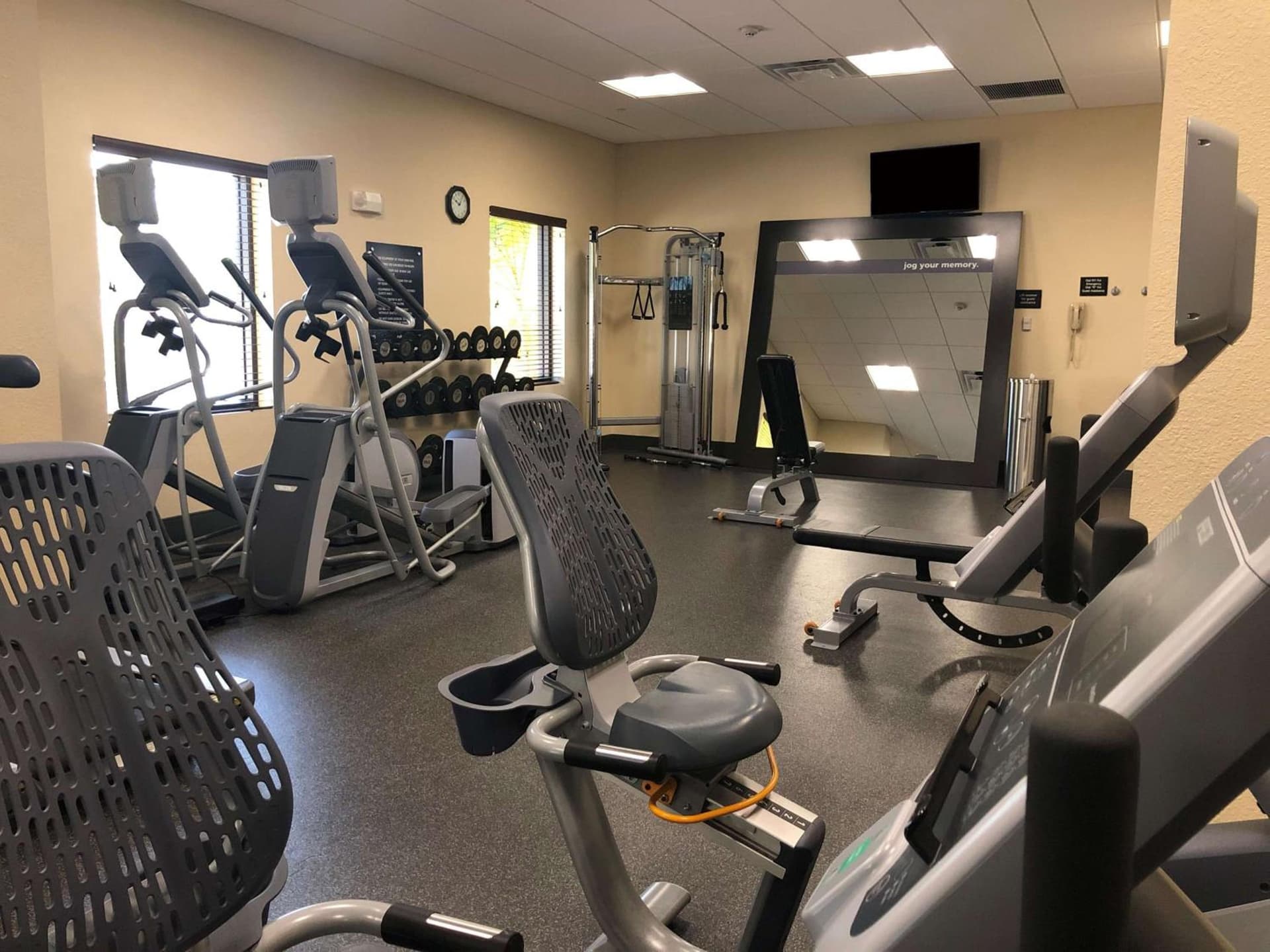 Hampton Inn & Suites Tampa Northwest/Oldsmar gallery photo in Oldsmar, FL — image 9