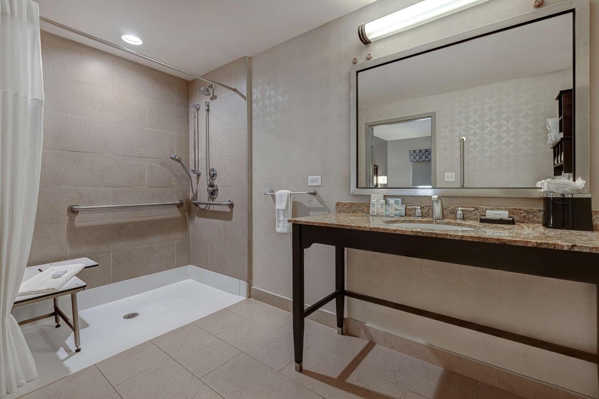 Hampton Inn & Suites Tampa Northwest/Oldsmar gallery photo in Oldsmar, FL — image 21