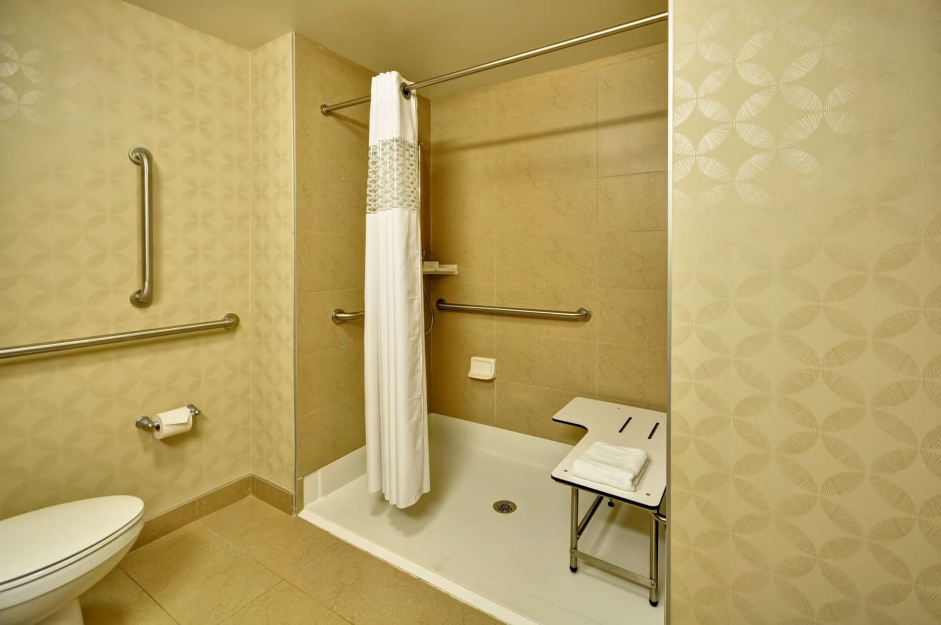 Hampton Inn & Suites Tampa Northwest/Oldsmar gallery photo in Oldsmar, FL — image 7