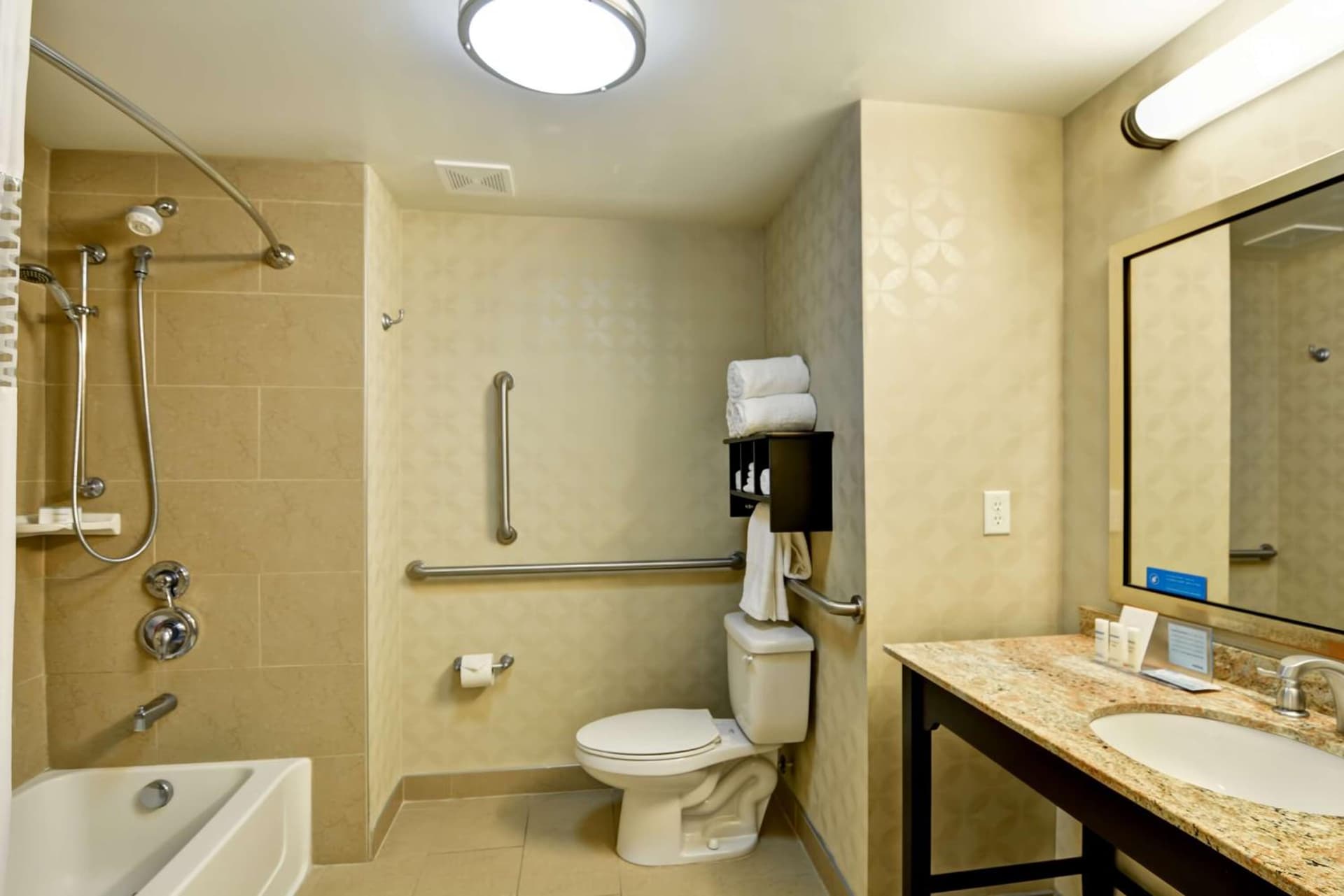 Hampton Inn & Suites Tampa Northwest/Oldsmar gallery photo in Oldsmar, FL — image 10
