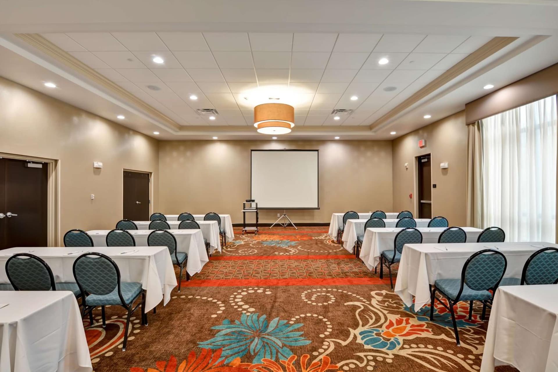 Hampton Inn & Suites Tampa Northwest/Oldsmar gallery photo in Oldsmar, FL — image 31