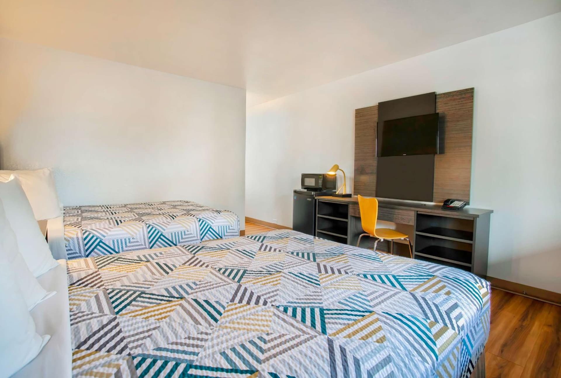 Motel 6-Salem, OR - Expo Center property views in Salem, OR — gallery photo 3