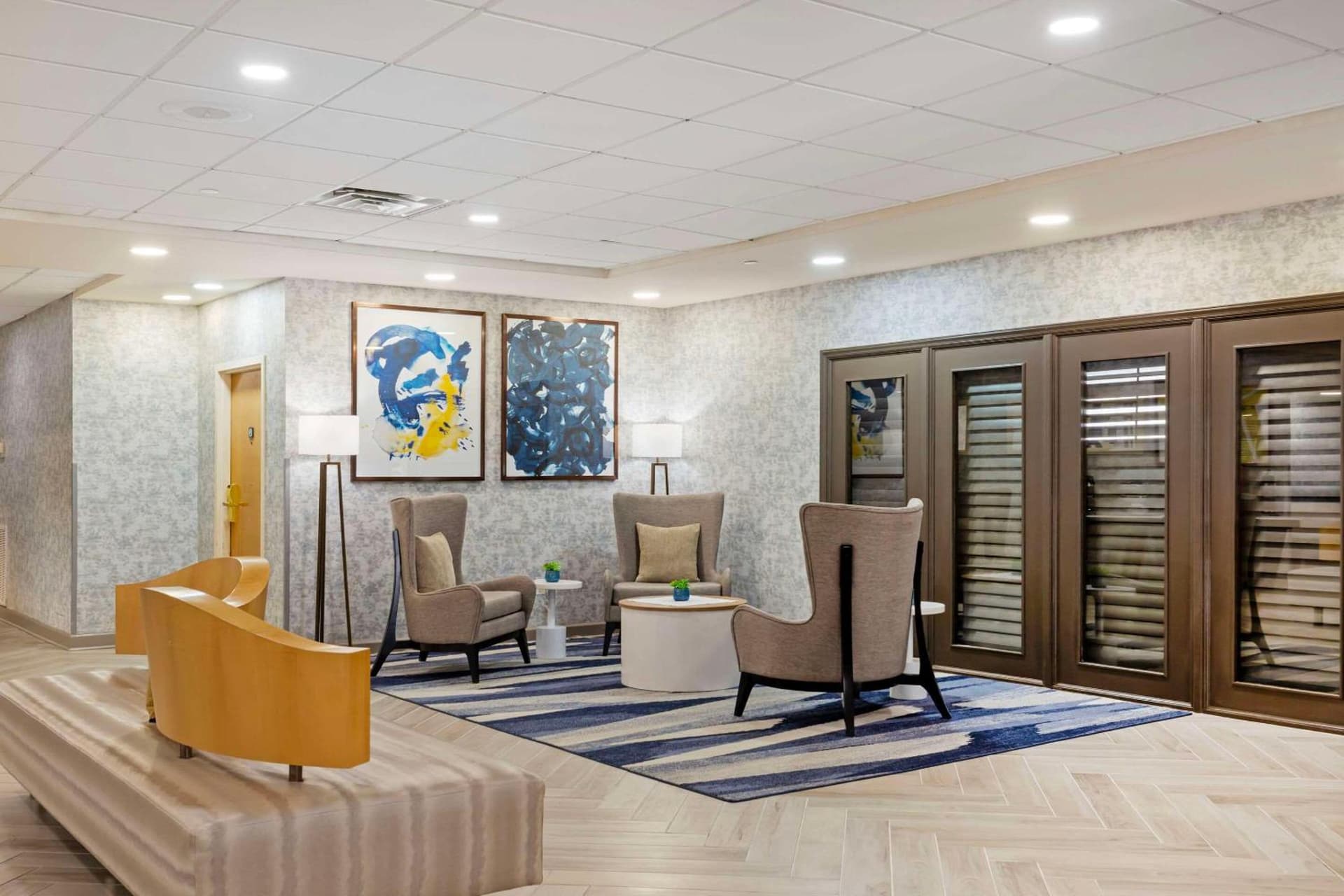 Comfort Inn & Suites Greenville Near East Carolina University gallery photo in Greenville, NC — image 73