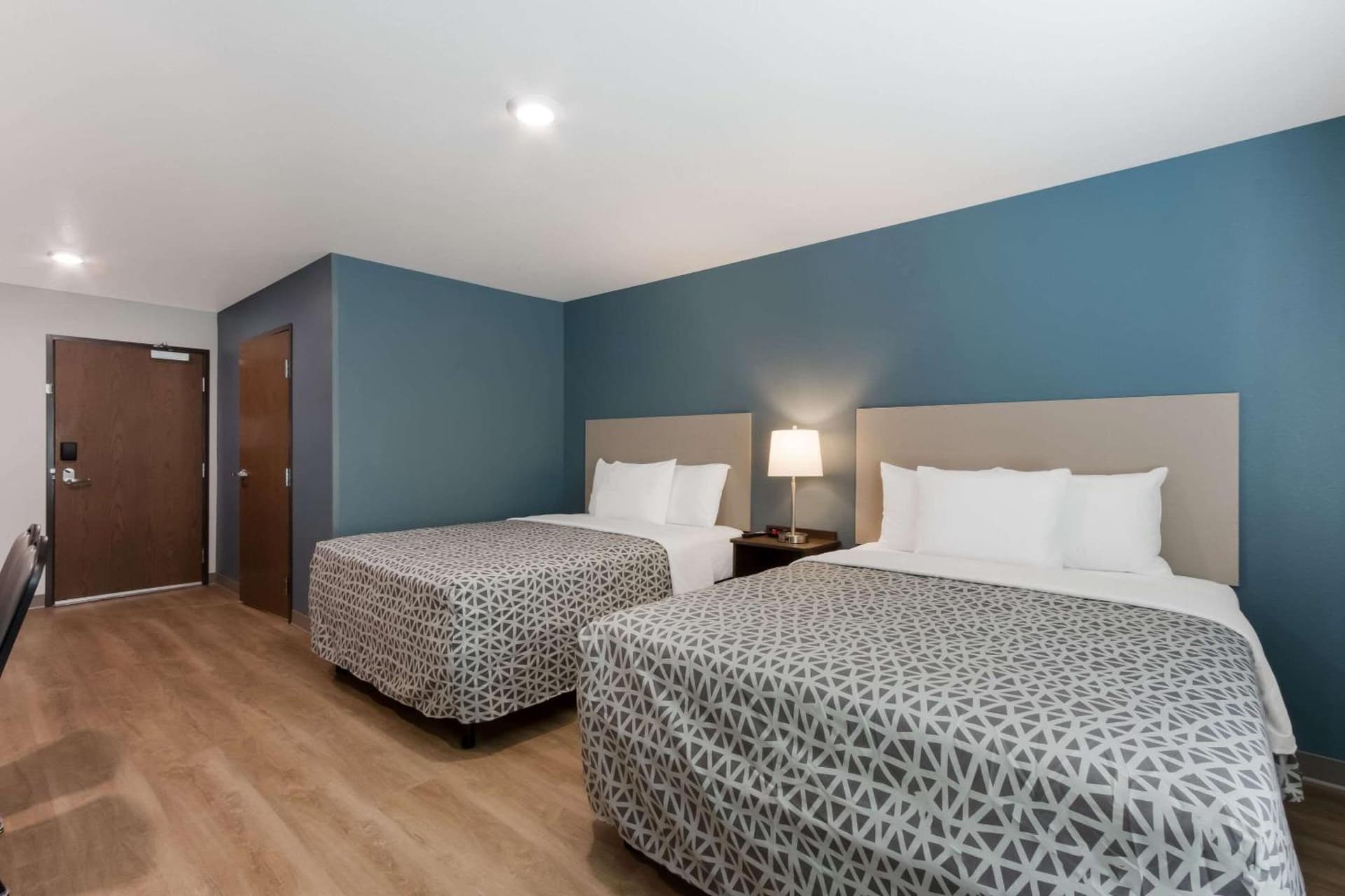 WoodSpring Suites Chandler Airport gallery photo in Chandler, AZ — image 16