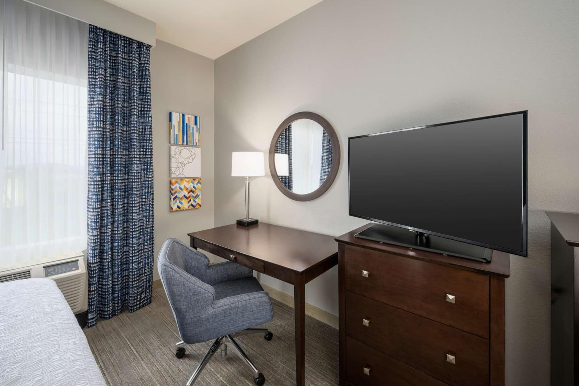 Hampton Inn & Suites Phoenix North/Happy Valley gallery photo in Phoenix, AZ — image 20