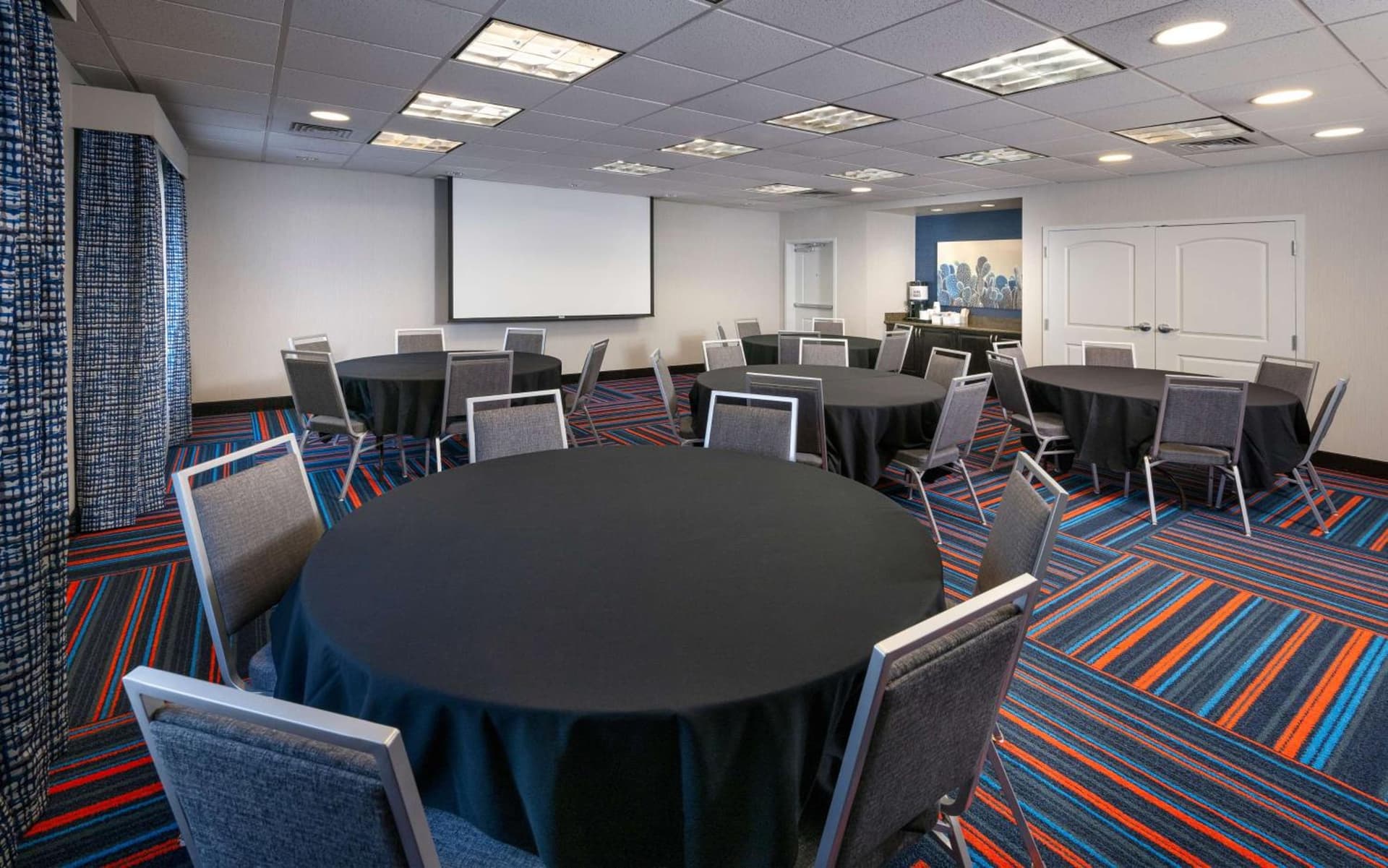 Hampton Inn & Suites Phoenix North/Happy Valley gallery photo in Phoenix, AZ — image 30