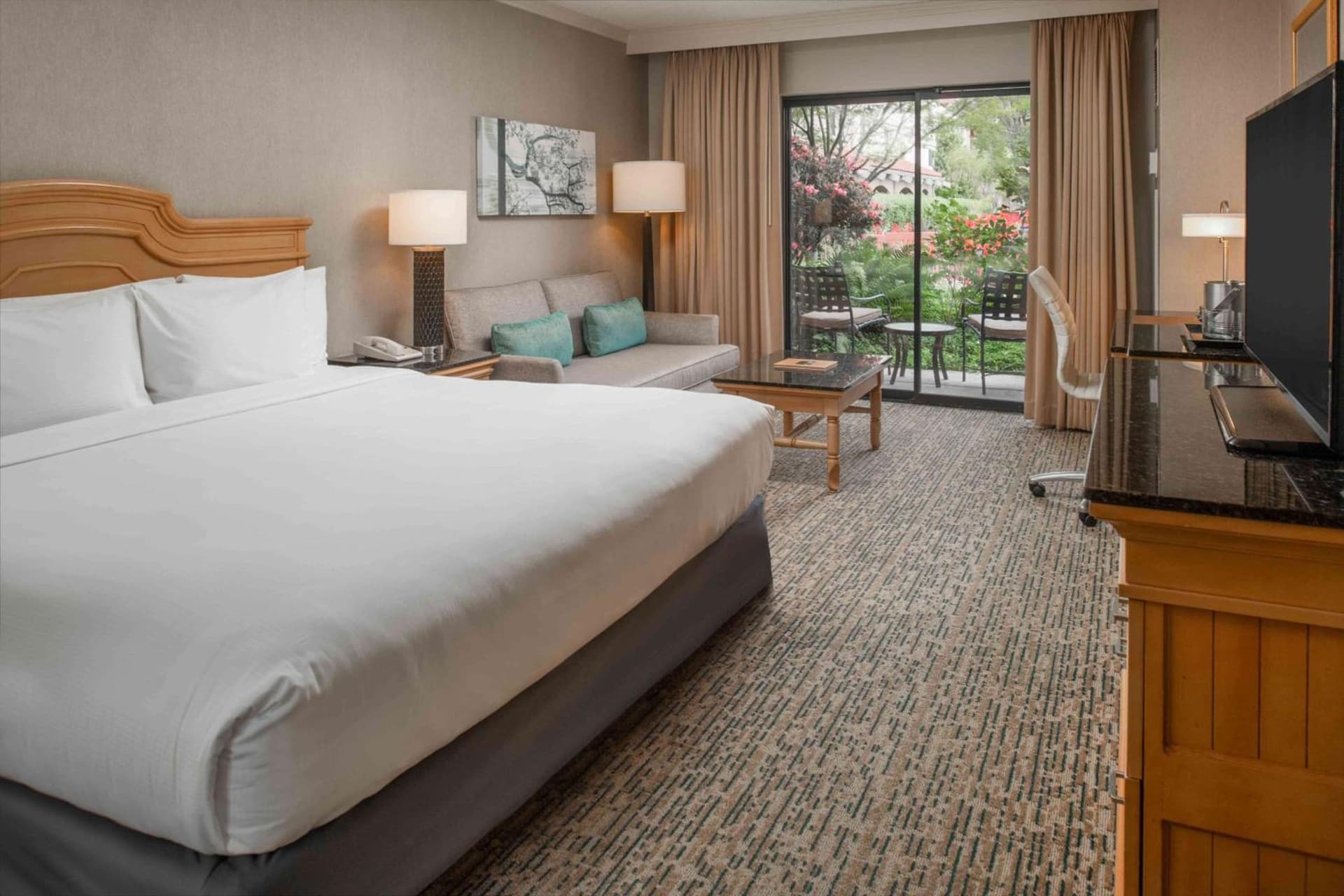 DoubleTree by Hilton Sonoma Wine Country gallery photo in Rohnert Park, CA — image 32