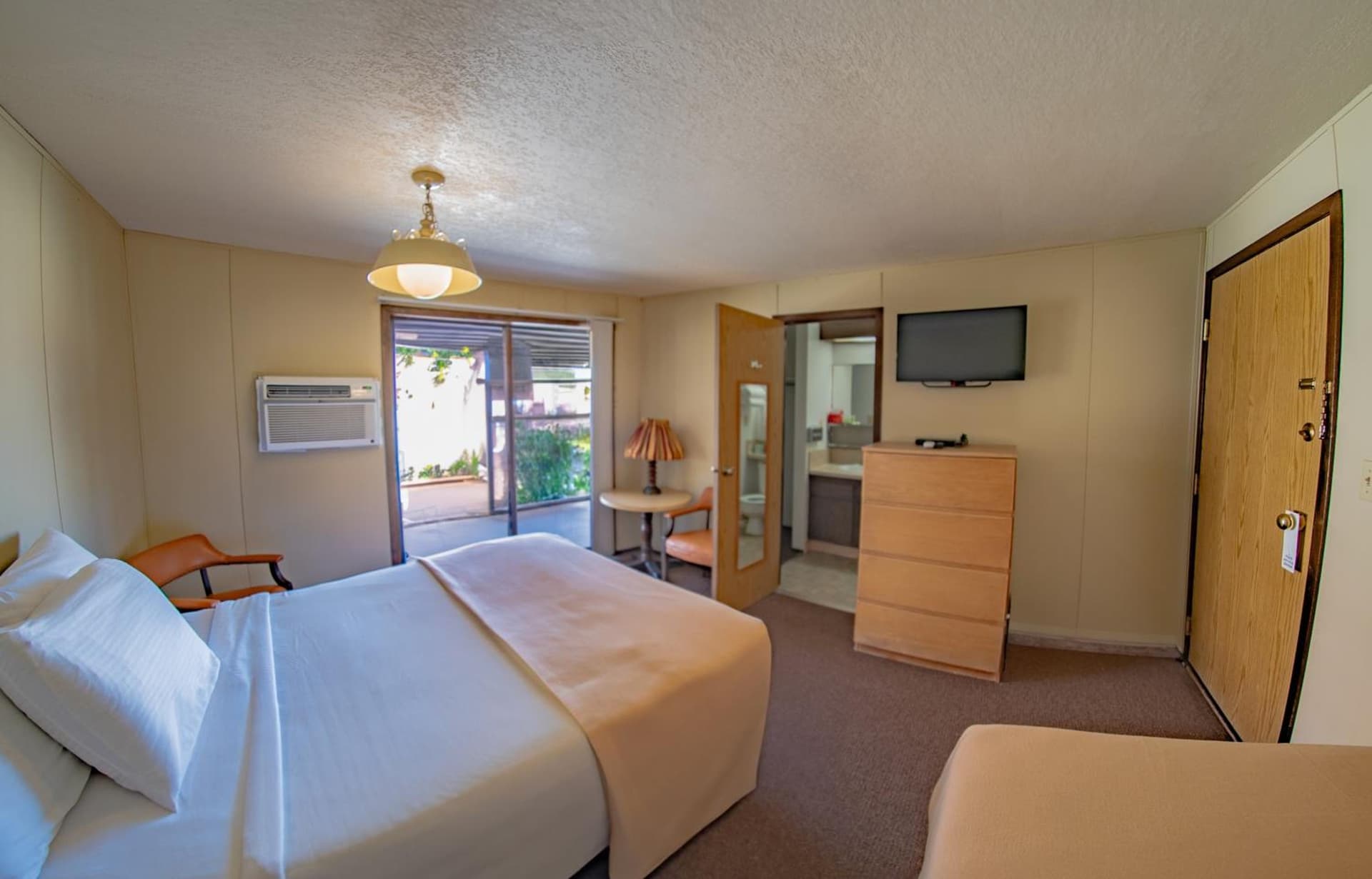 Marble Canyon Lodge interior in Marble Canyon, AZ — gallery photo 2