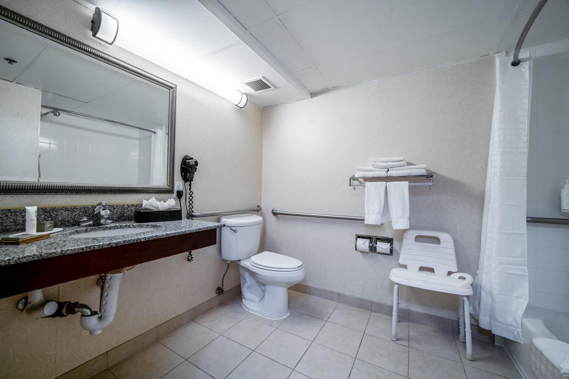 Country Inn & Suites by Radisson, Ontario at Ontario Mills, CA gallery photo in Ontario, CA — image 166