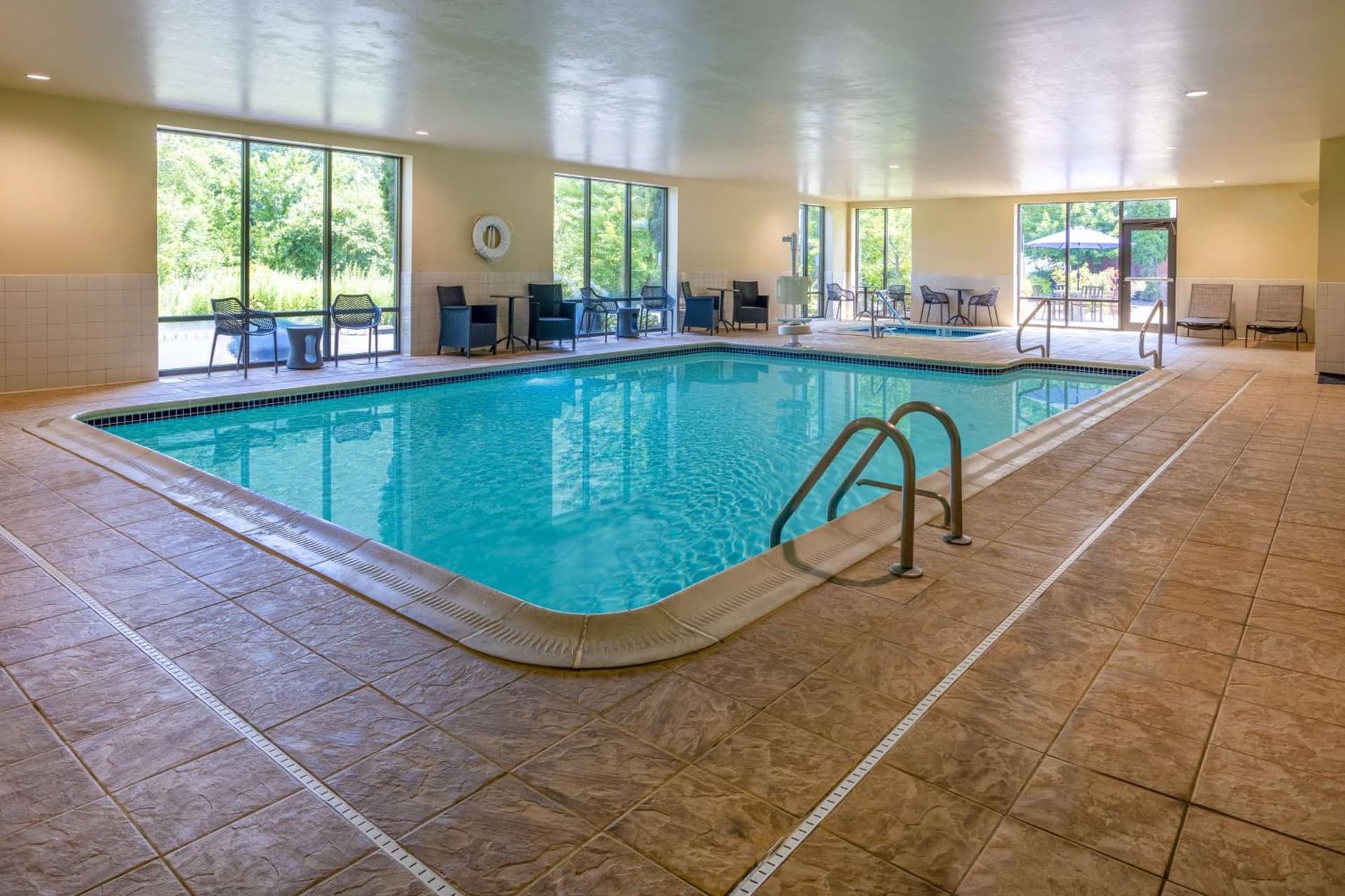 Hampton Inn Harriman Woodbury gallery photo in Central Valley, NY — image 14