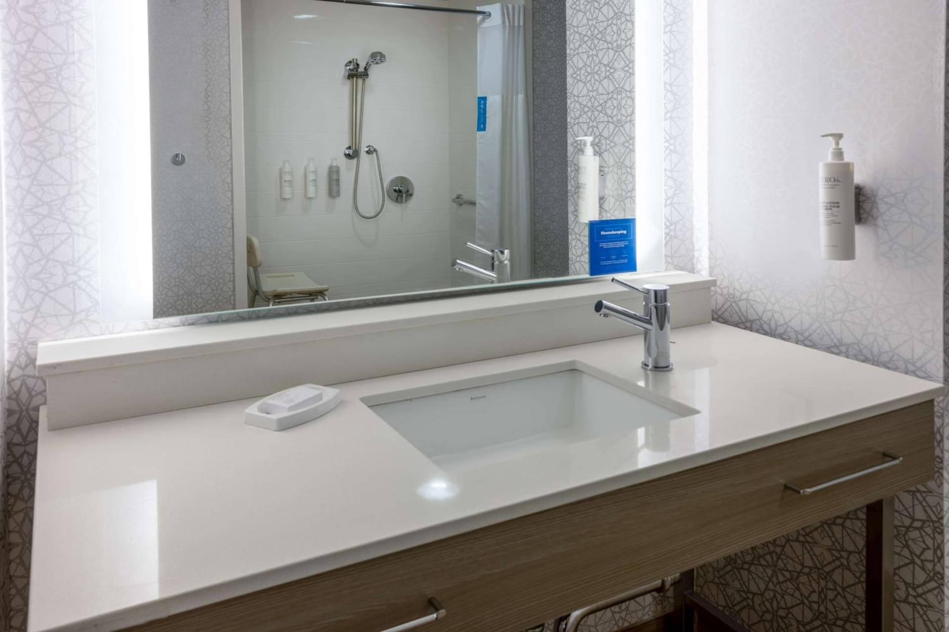 Hampton Inn Harriman Woodbury gallery photo in Central Valley, NY — image 7