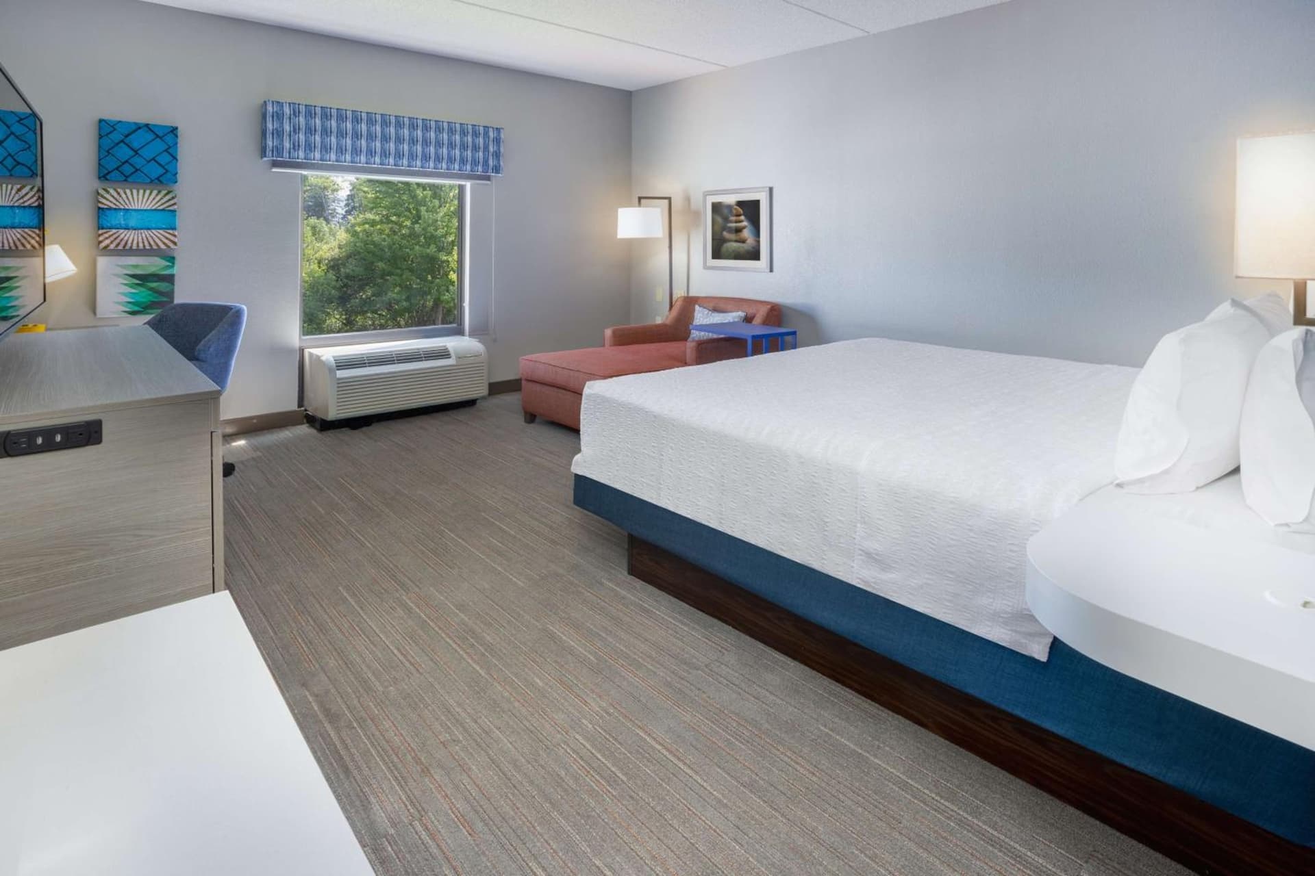 Hampton Inn Harriman Woodbury gallery photo in Central Valley, NY — image 15