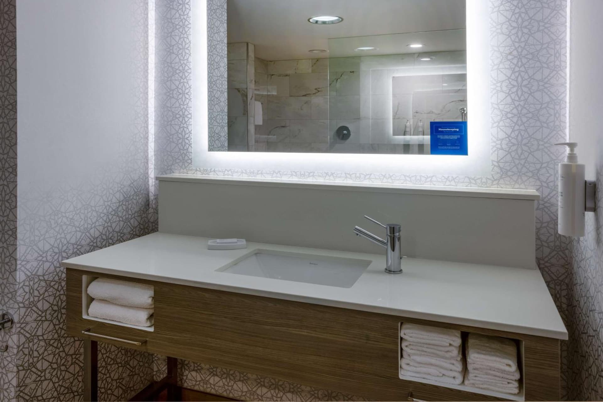 Hampton Inn Harriman Woodbury gallery photo in Central Valley, NY — image 9