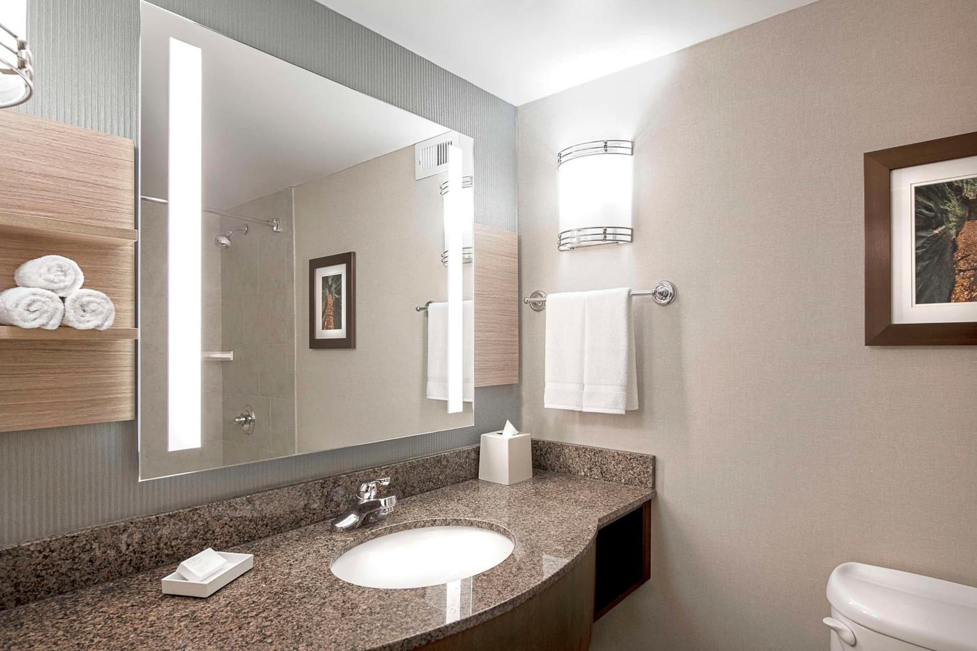 Hilton Garden Inn Cleveland Downtown gallery photo in Cleveland, OH — image 35