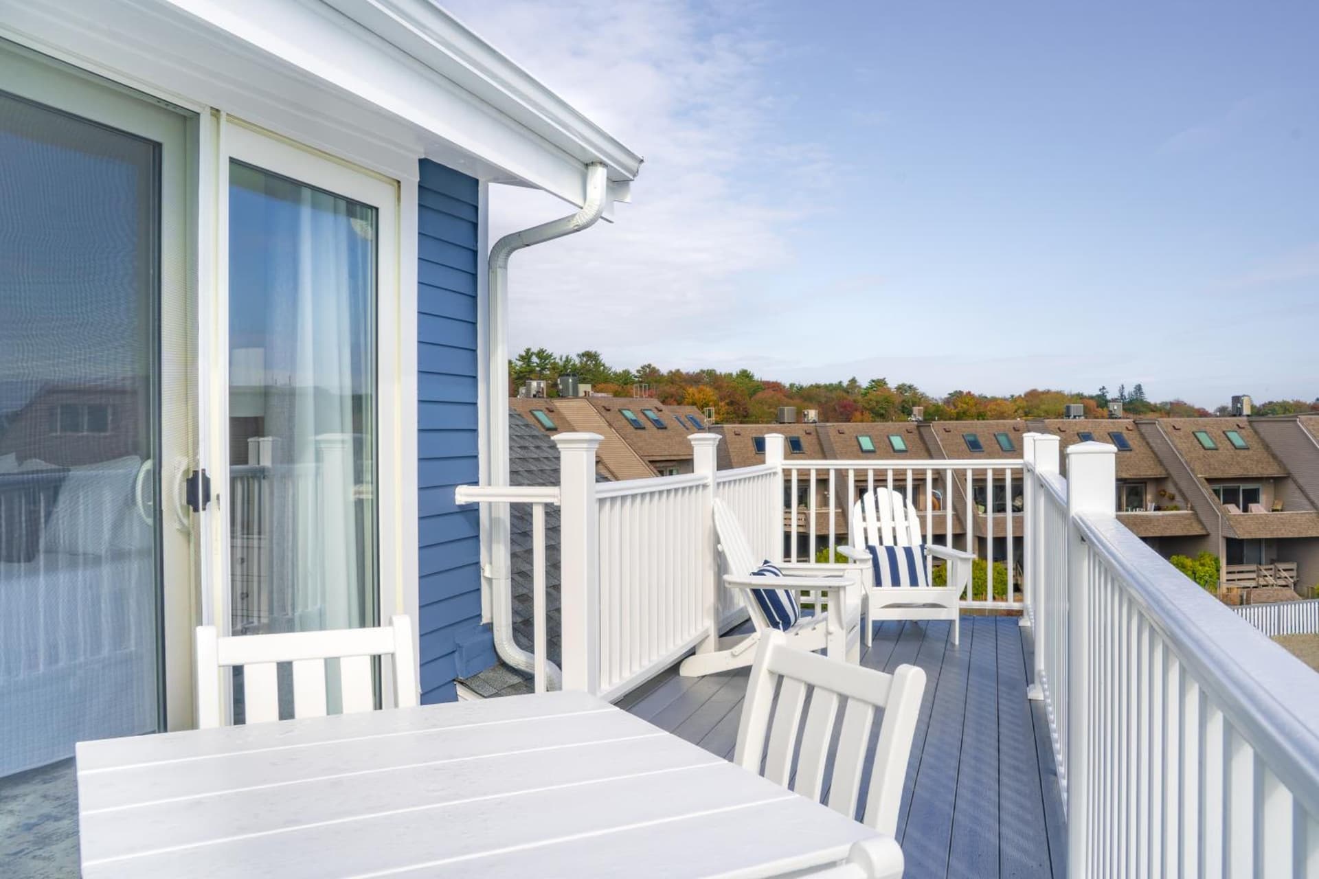 935 Ocean, a Beachside Inn gallery photo in Hampton — image 41