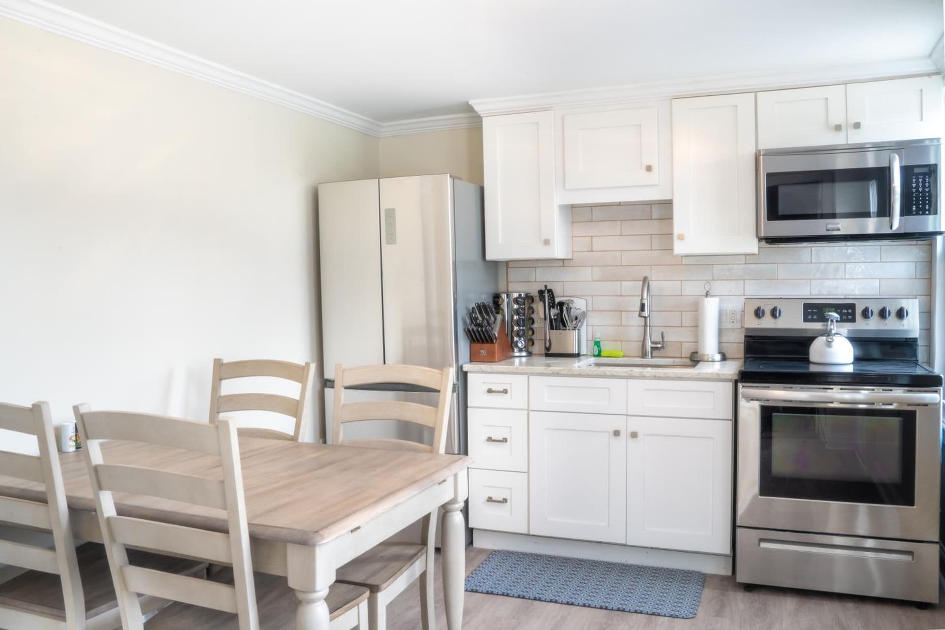 935 Ocean, a Beachside Inn gallery photo in Hampton — image 51