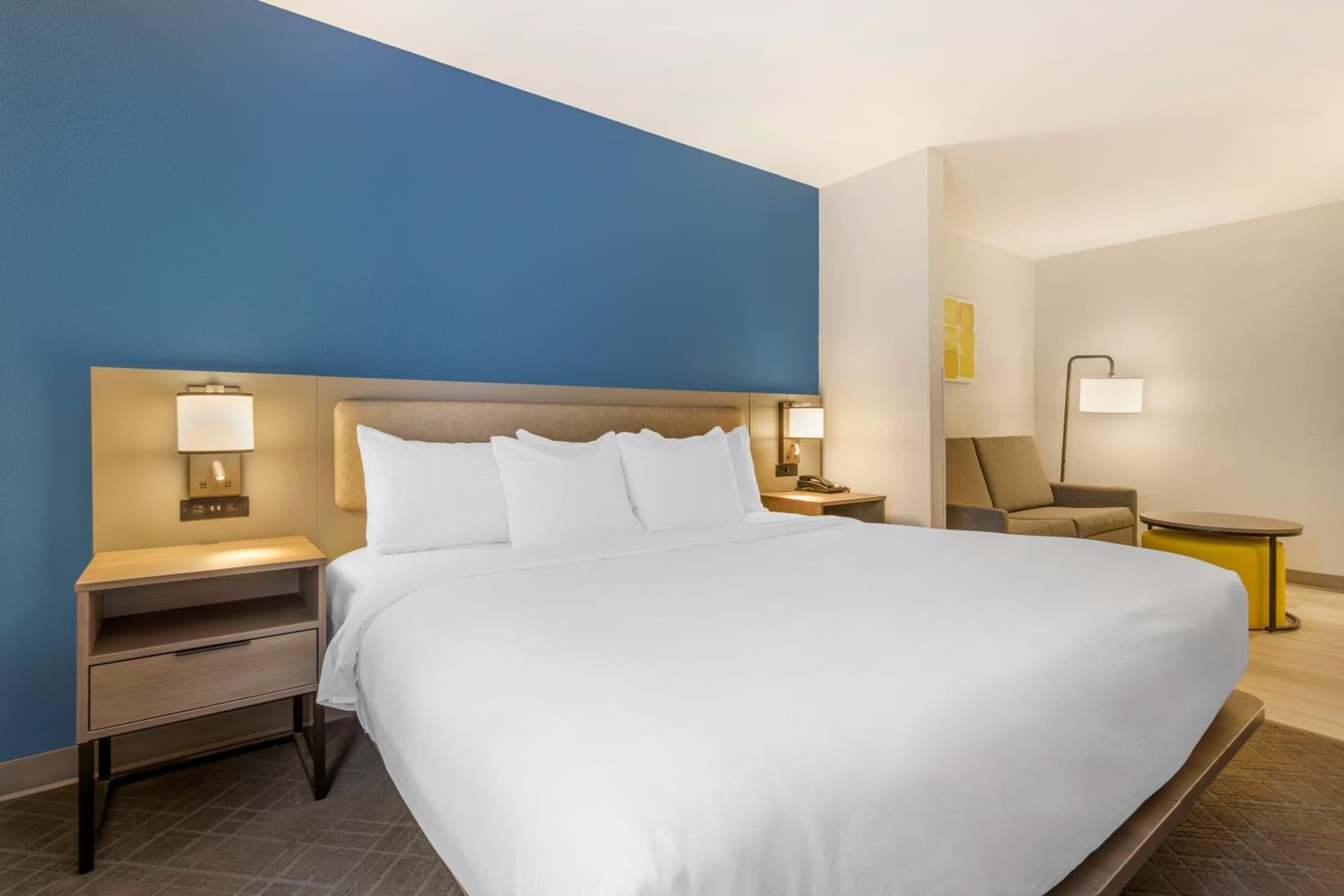 Comfort Suites Columbia Northeast - Fort Jackson gallery photo in Columbia, SC — image 52
