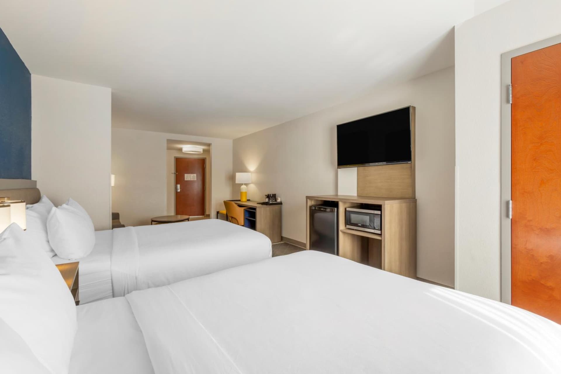 Comfort Suites Columbia Northeast - Fort Jackson gallery photo in Columbia, SC — image 66