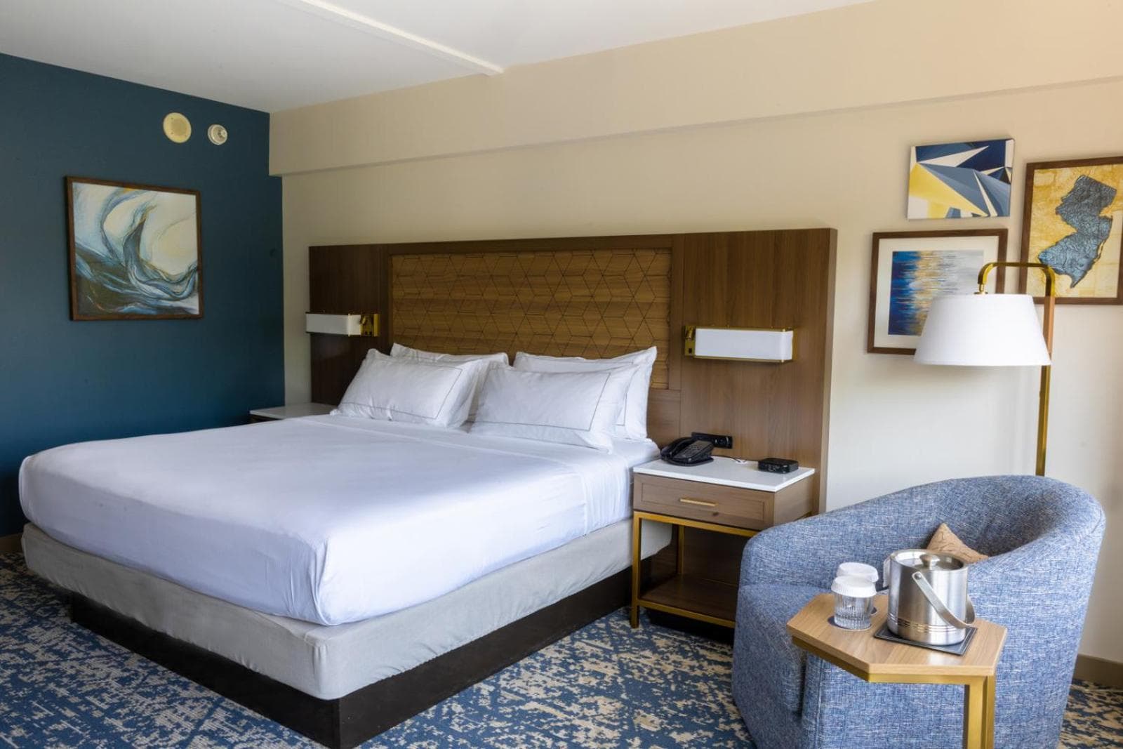 DoubleTree by Hilton Tinton Falls-Eatontown gallery photo in Tinton Falls, NJ — image 12