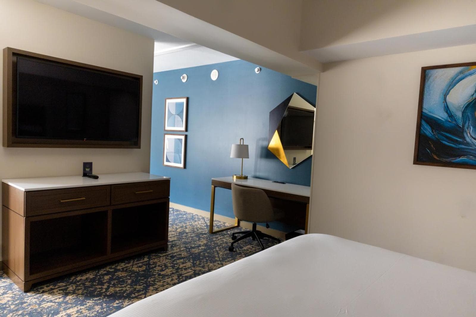 DoubleTree by Hilton Tinton Falls-Eatontown gallery photo in Tinton Falls, NJ — image 51
