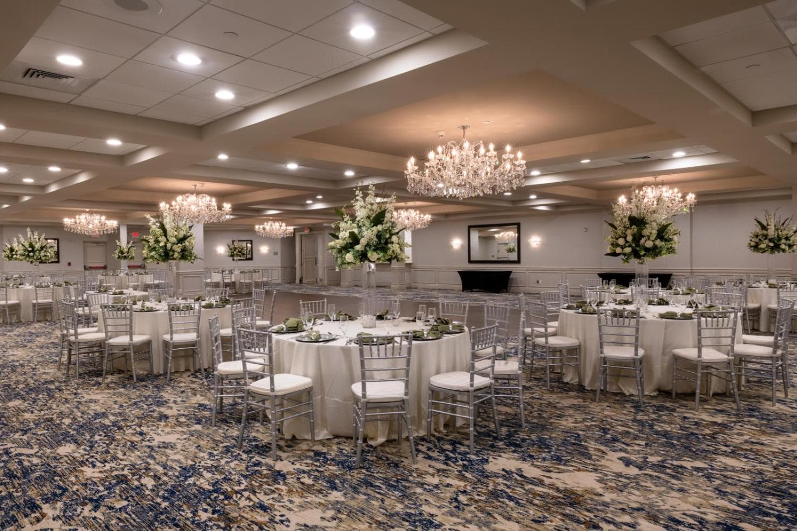 DoubleTree by Hilton Tinton Falls-Eatontown gallery photo in Tinton Falls, NJ — image 110