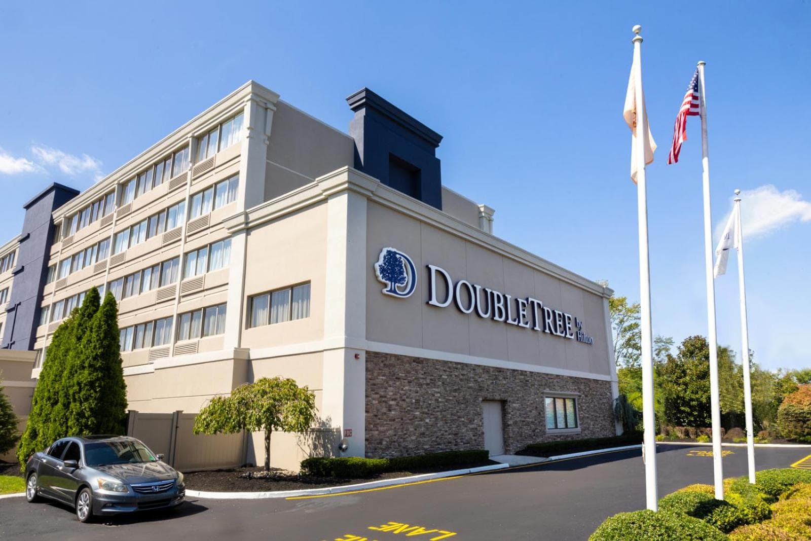 DoubleTree by Hilton Tinton Falls-Eatontown gallery photo in Tinton Falls, NJ — image 6