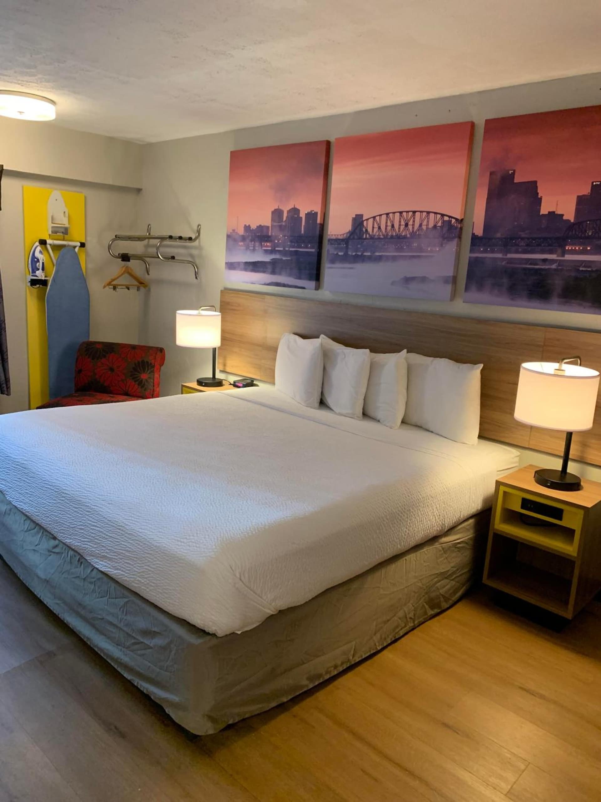 Days Inn by Wyndham Louisville Airport Fair and Expo Center gallery photo in Louisville, KY — image 6
