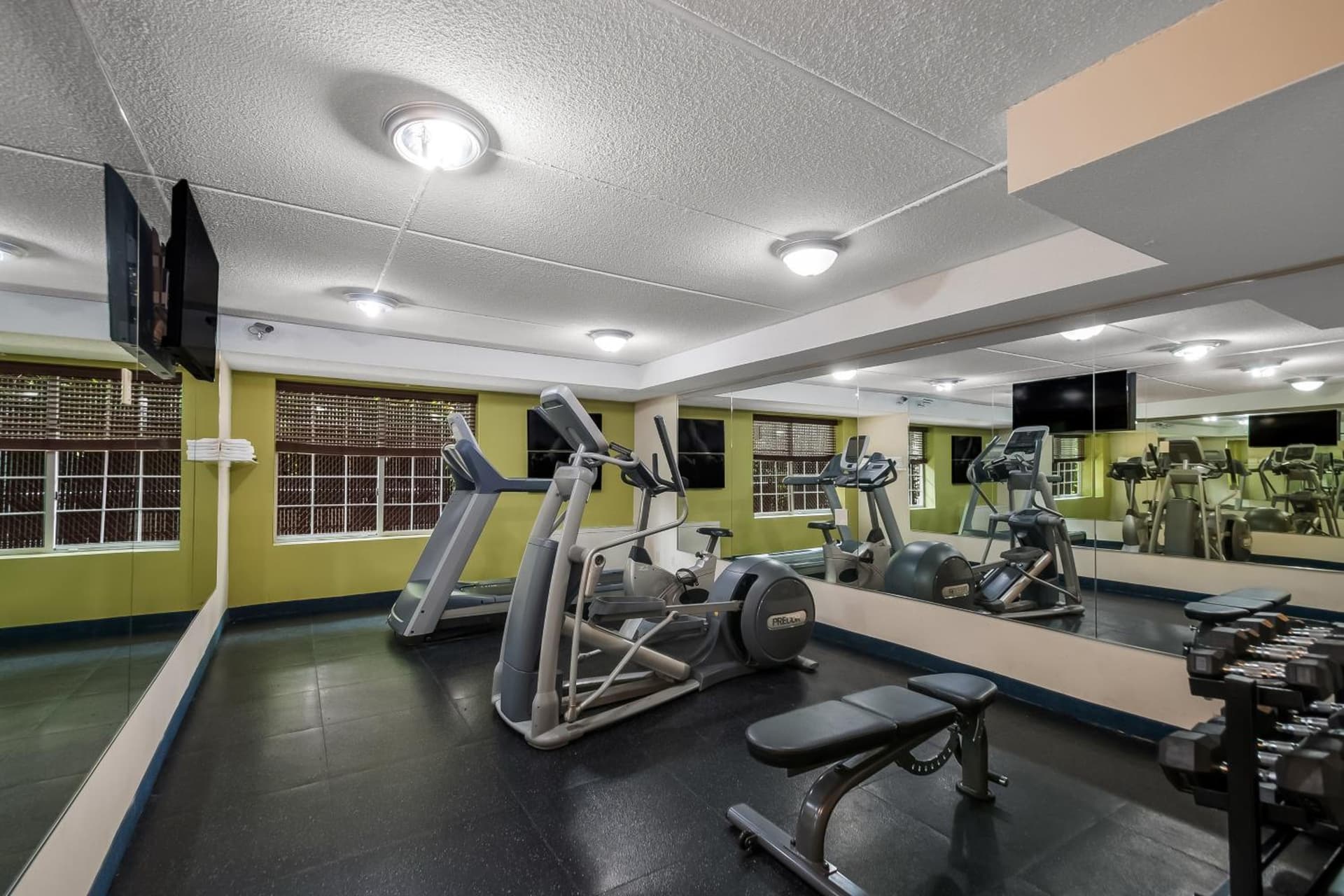 Country Inn & Suites by Radisson, Fredericksburg South (I-95), VA gallery photo in Fredericksburg, VA — image 60