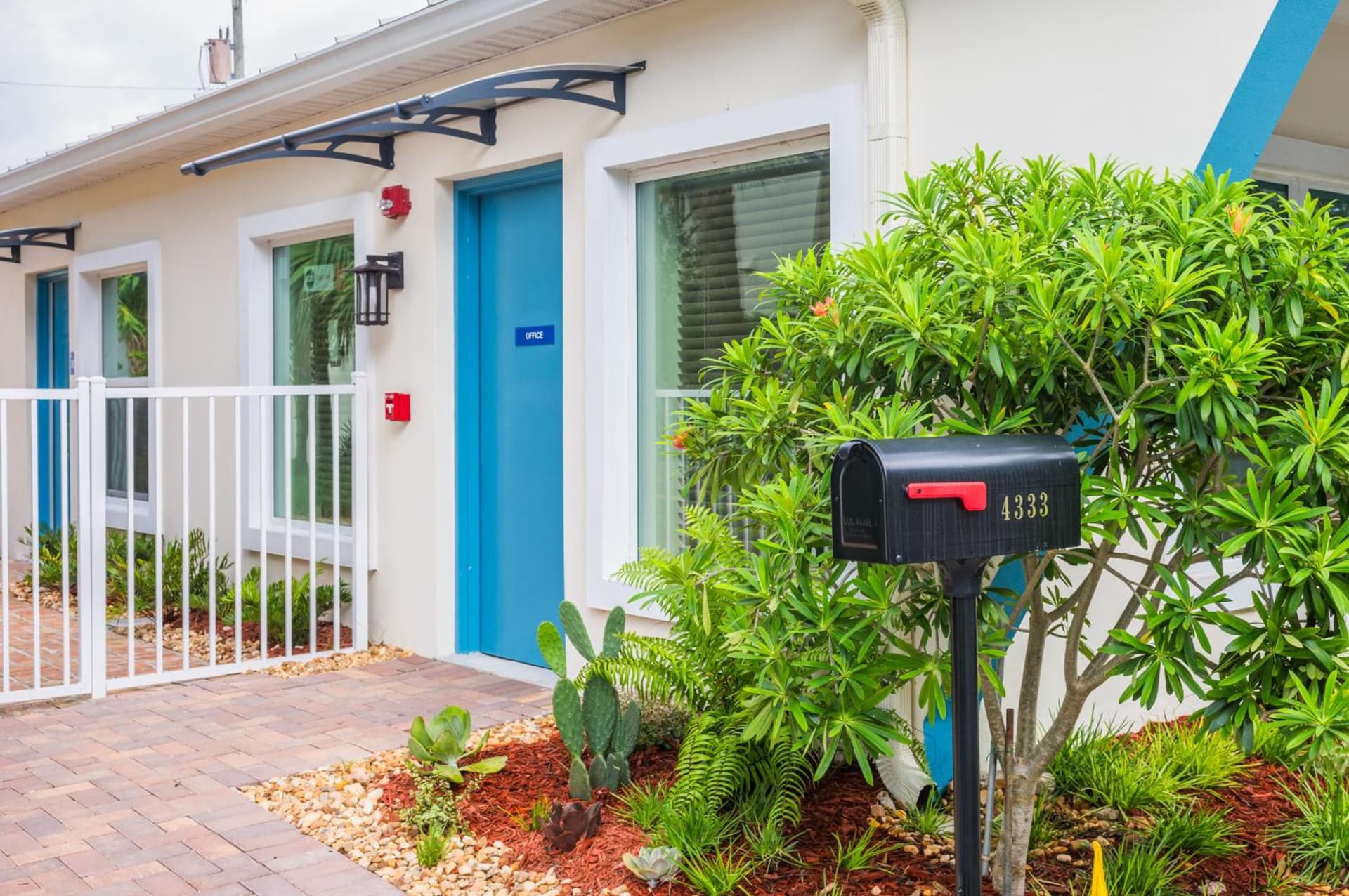 Seaside Villas property views in Fort Lauderdale, FL — gallery photo 3