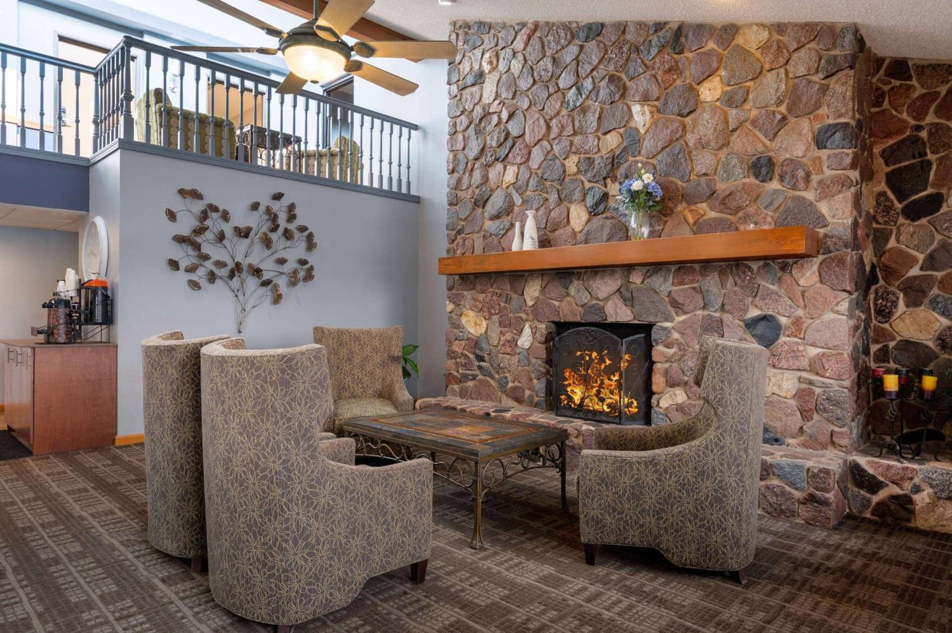 AmericInn by Wyndham Eau Claire gallery photo in Eau Claire, WI — image 30