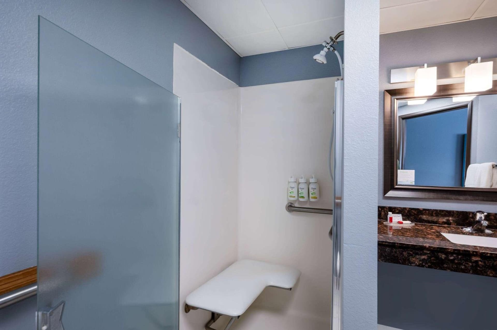 AmericInn by Wyndham Eau Claire gallery photo in Eau Claire, WI — image 19