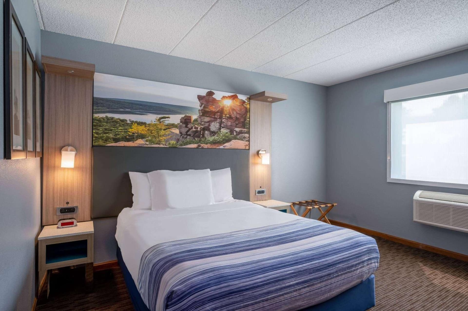 AmericInn by Wyndham Eau Claire gallery photo in Eau Claire, WI — image 10