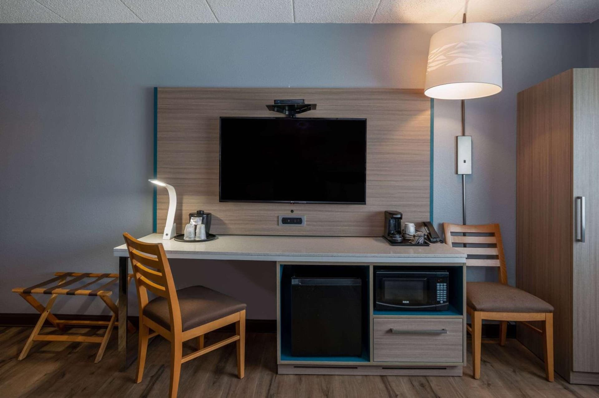 AmericInn by Wyndham Eau Claire gallery photo in Eau Claire, WI — image 35