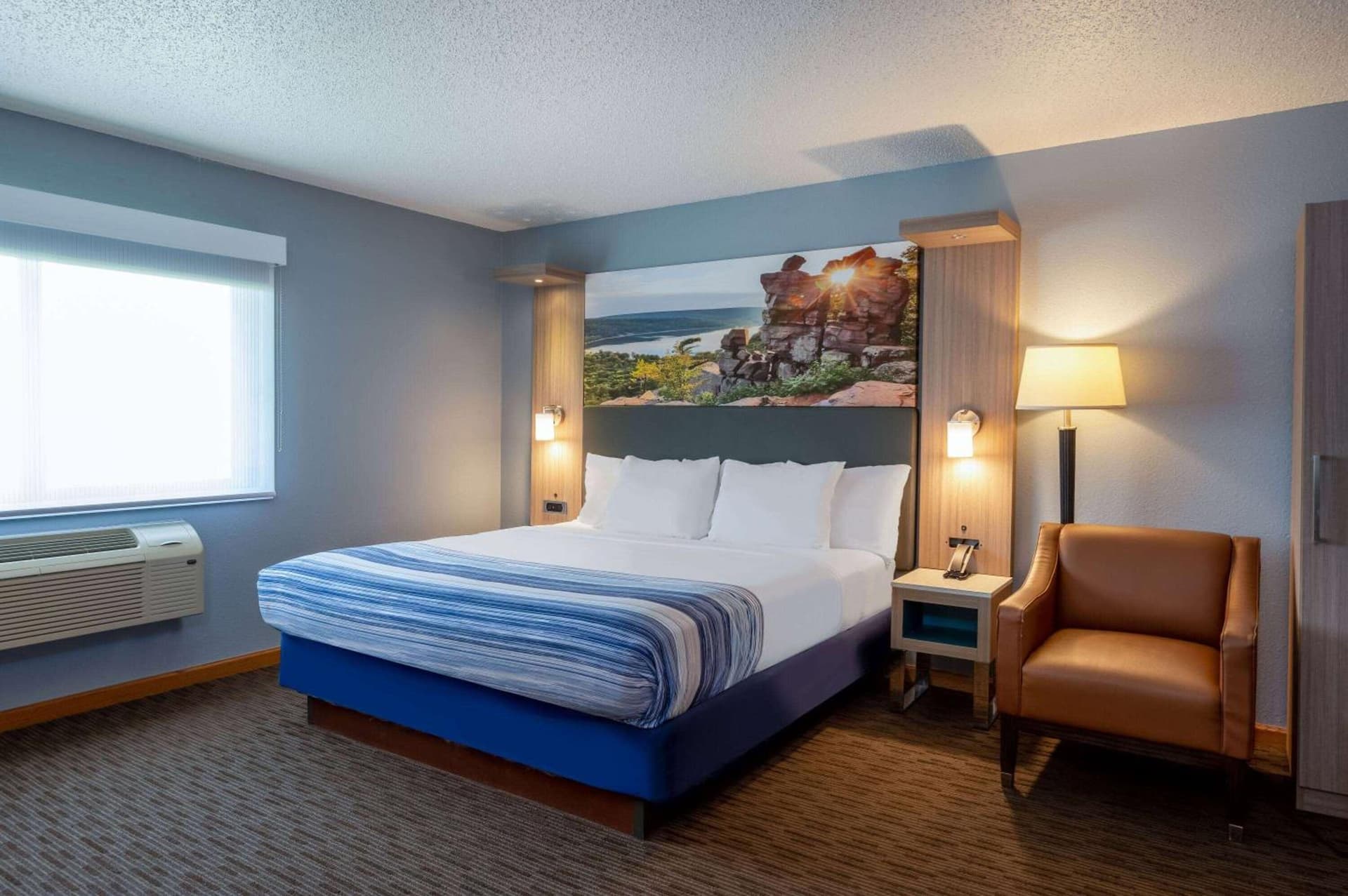 AmericInn by Wyndham Eau Claire gallery photo in Eau Claire, WI — image 16