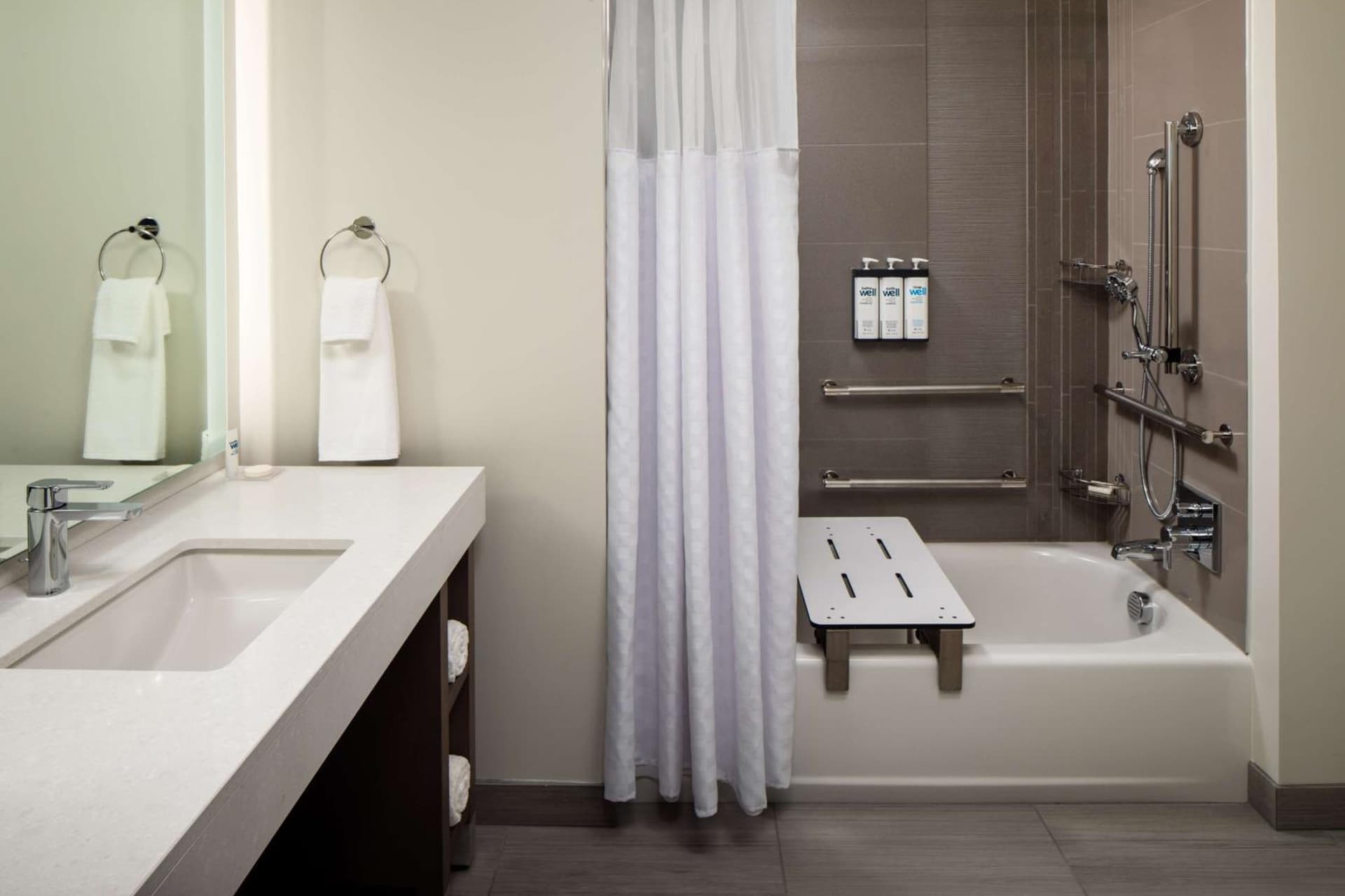 Hyatt House Vacaville gallery photo in Vacaville, CA — image 5