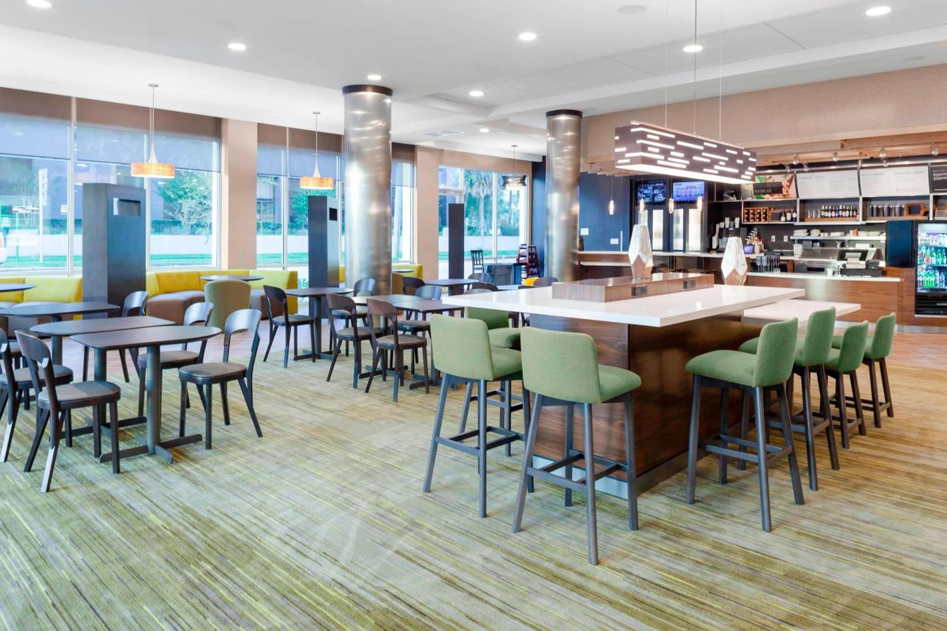 Courtyard by Marriott DeLand Historic Downtown gallery photo in DeLand, FL — image 8
