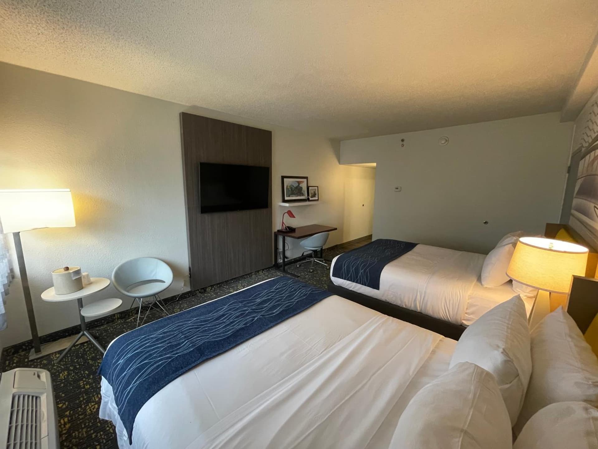 Saint Louis Airport Hotel property views in Saint Louis, MO — gallery photo 3