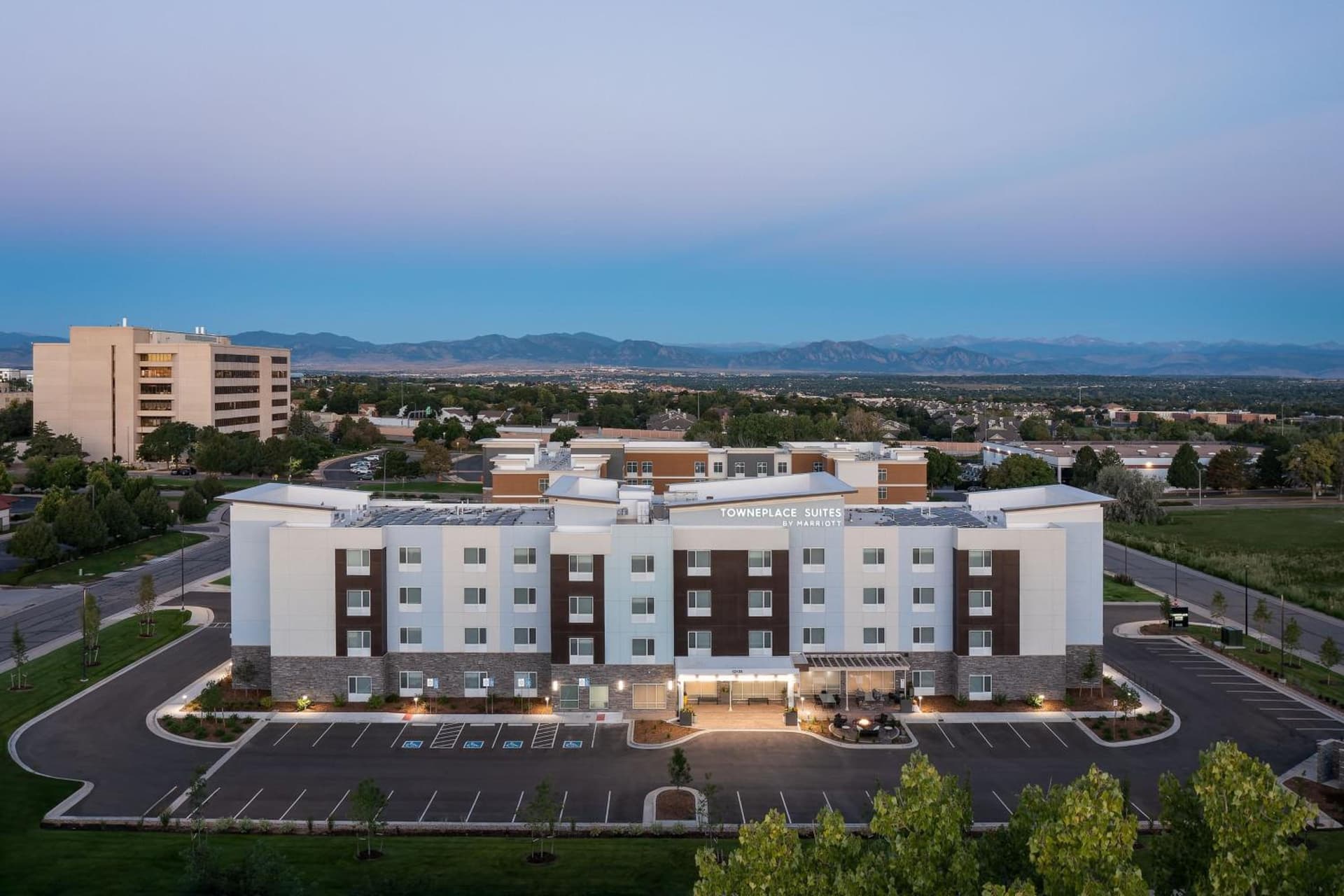 TownePlace Suites by Marriott Denver North Thornton interior in Thornton, CO — gallery photo 2