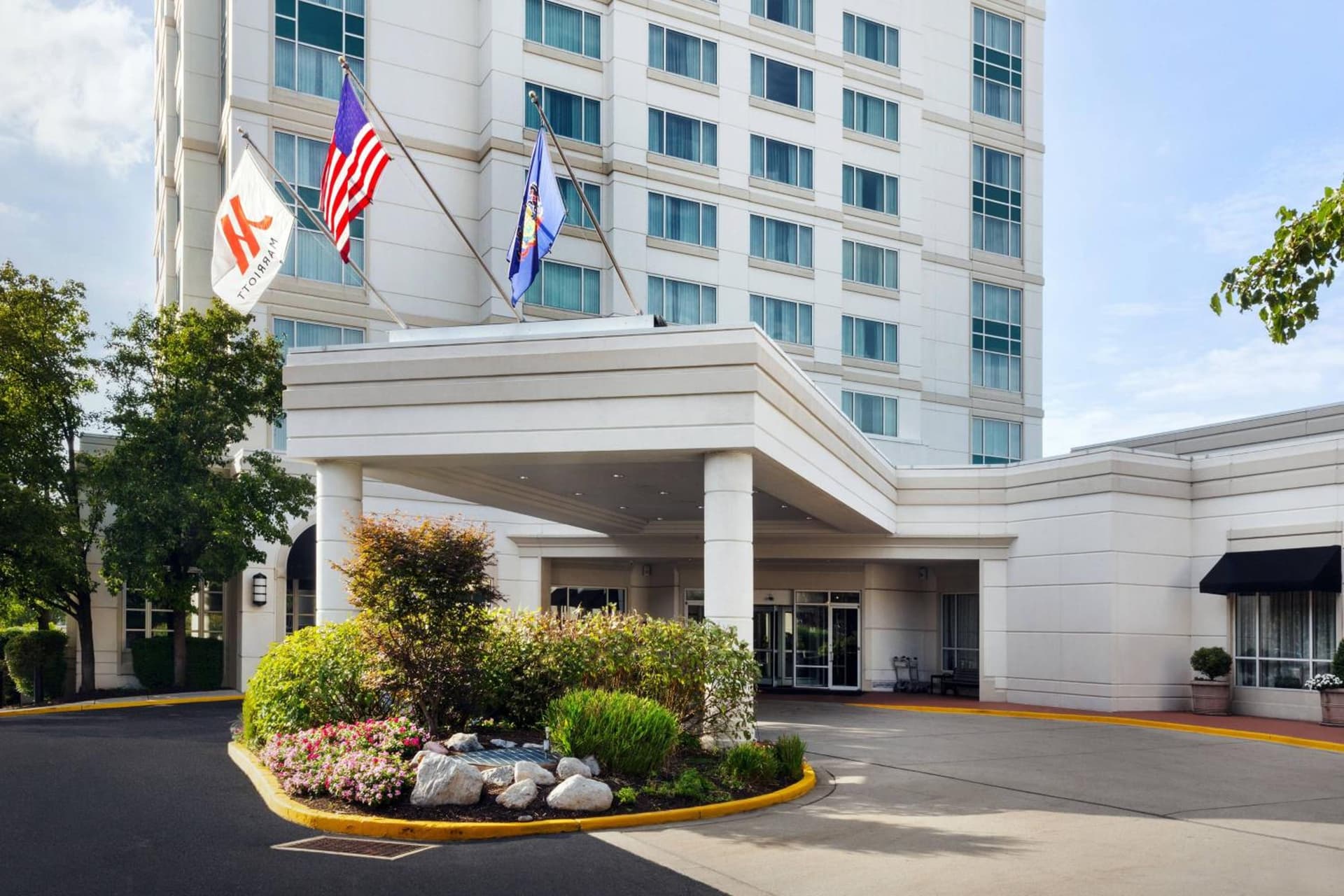 Marriott Philadelphia West interior in West Conshohocken, PA — gallery photo 2
