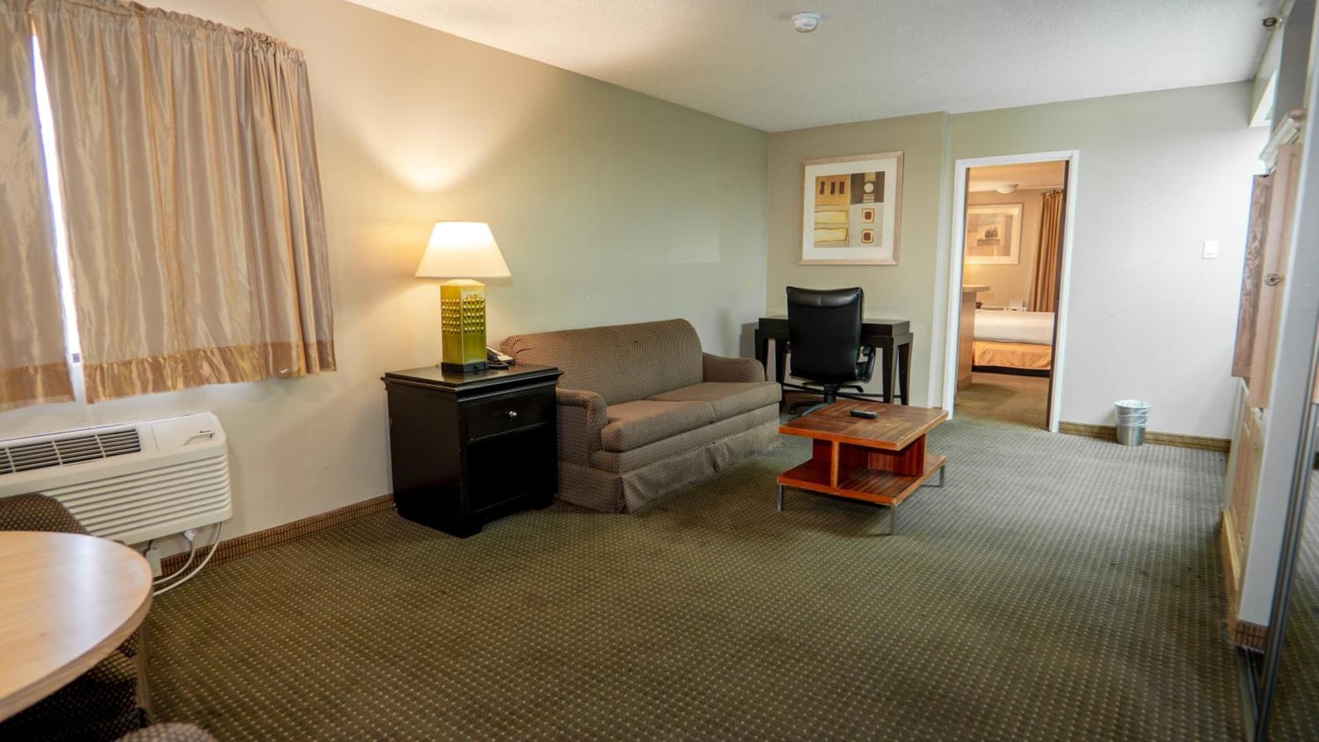 Motel 6 Victorville Green Tree Bvld gallery photo in Victorville, CA — image 33