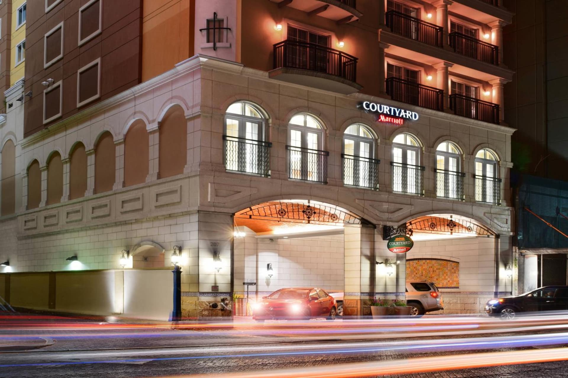 Courtyard by Marriott San Antonio Riverwalk property views in San Antonio, TX — gallery photo 3