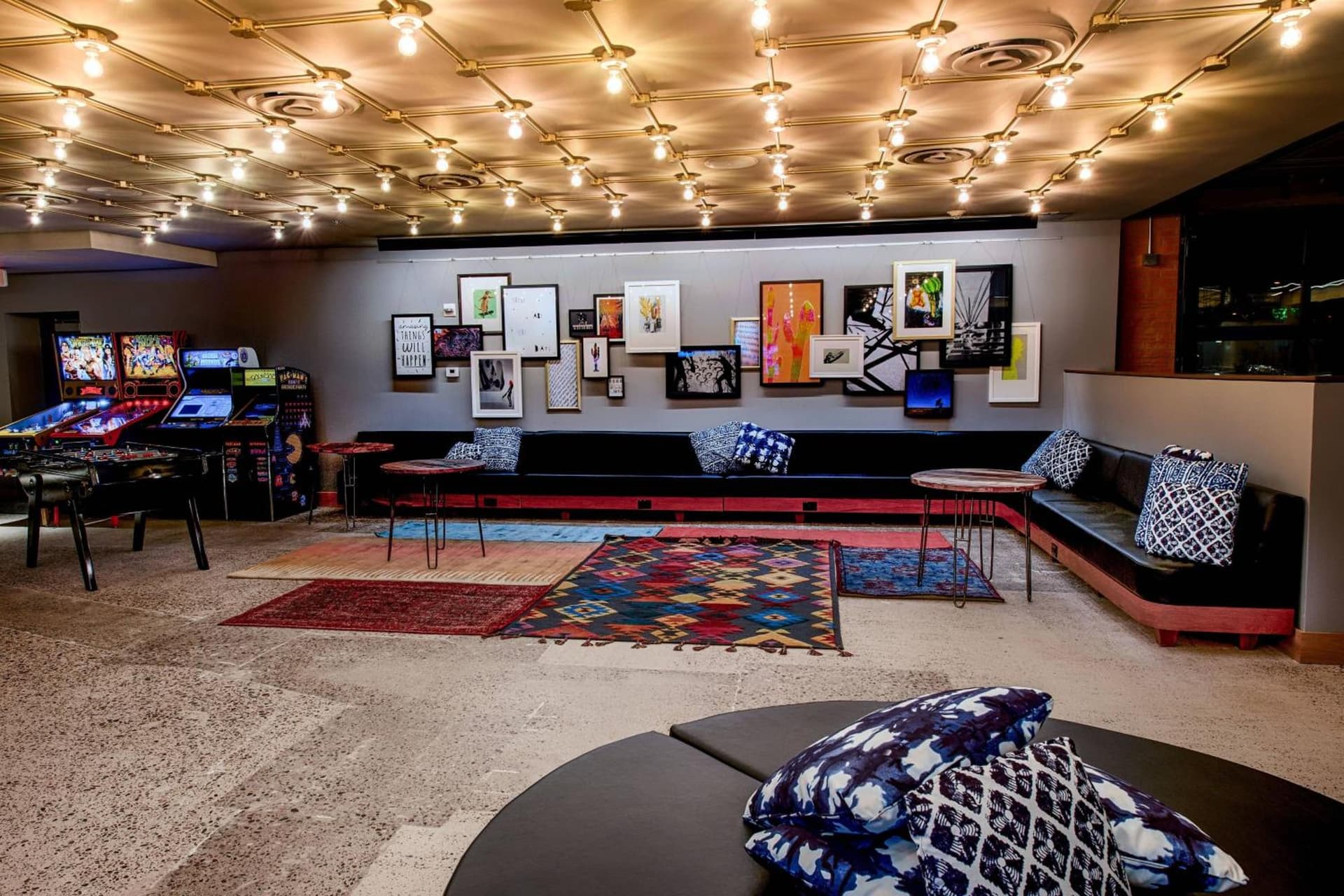 MOXY Phoenix Tempe/ASU Area gallery photo in Tempe, AZ — image 19