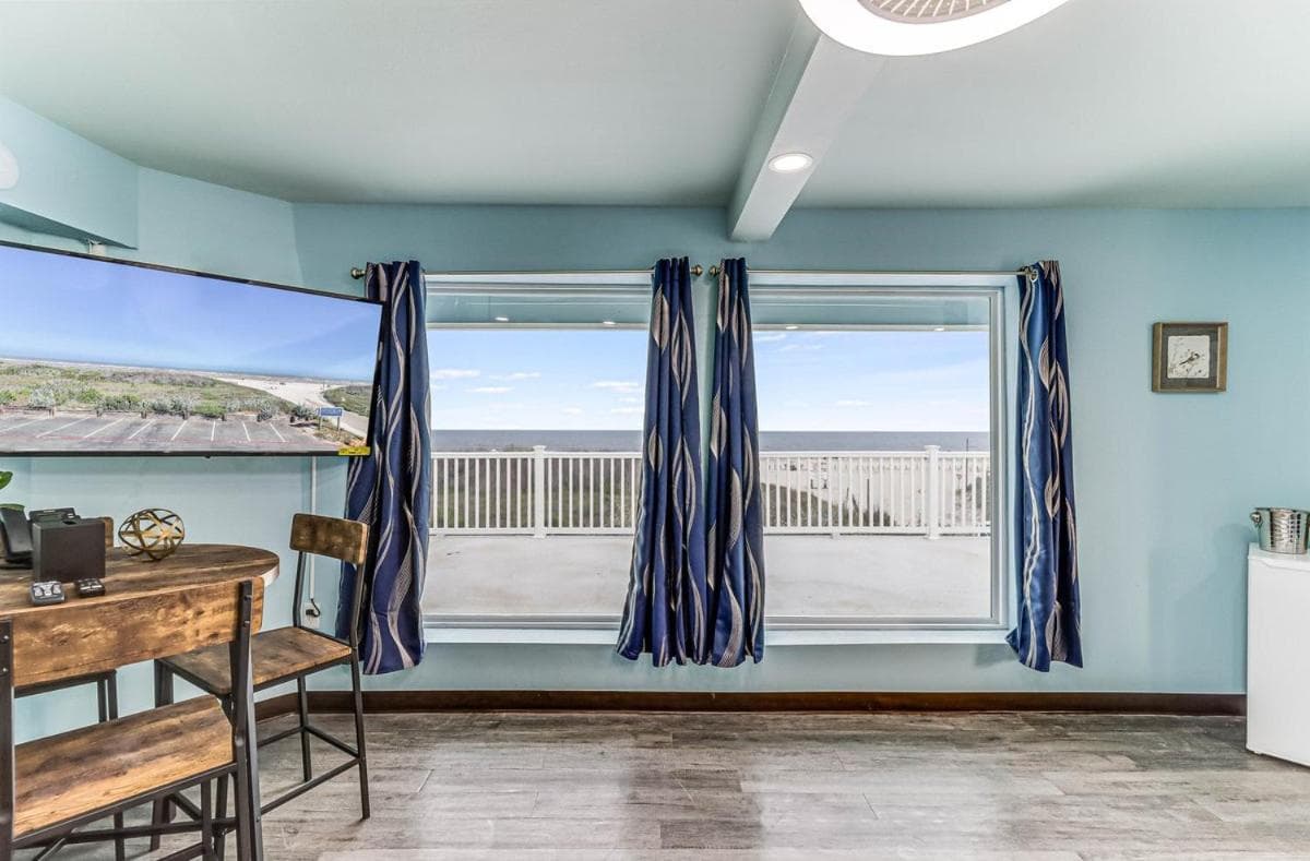 Seaside Boutique Hotel gallery photo in Port Aransas, TX — image 38