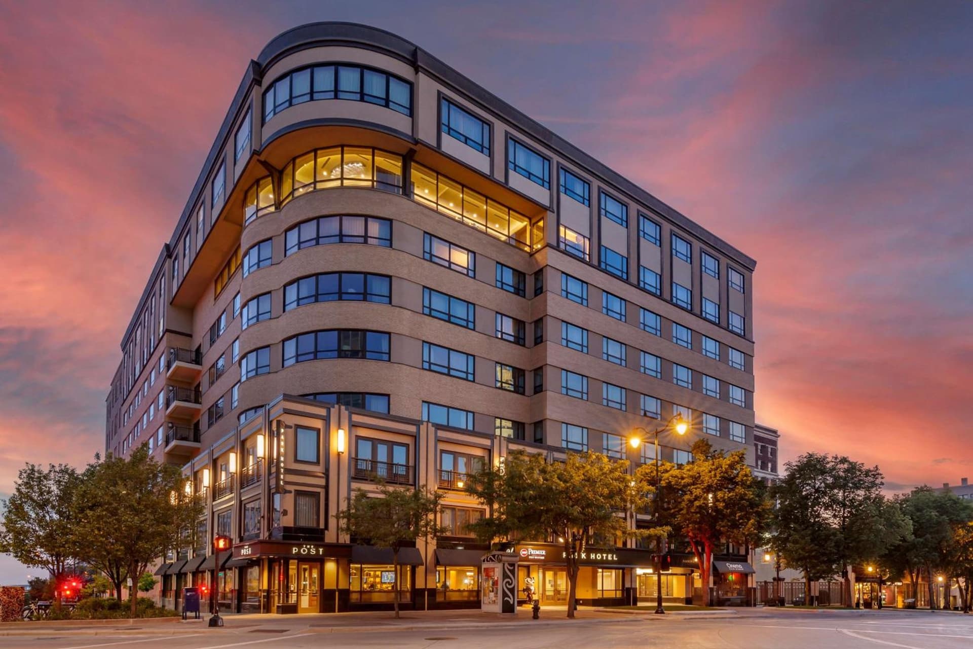 Best Western Premier Park Hotel property views in Madison, WI — gallery photo 3