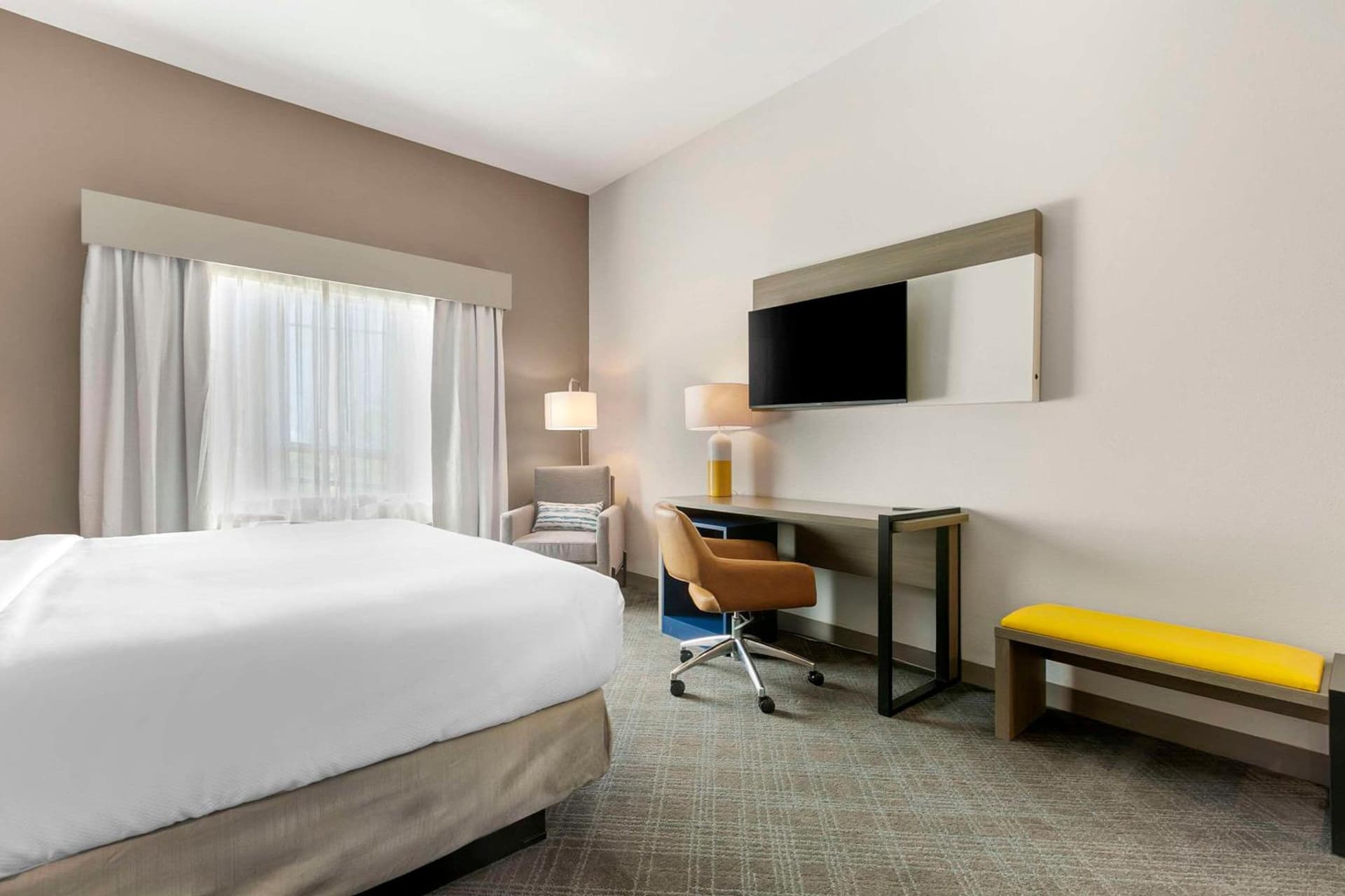 Comfort Inn & Suites Houma gallery photo in Houma, LA — image 13