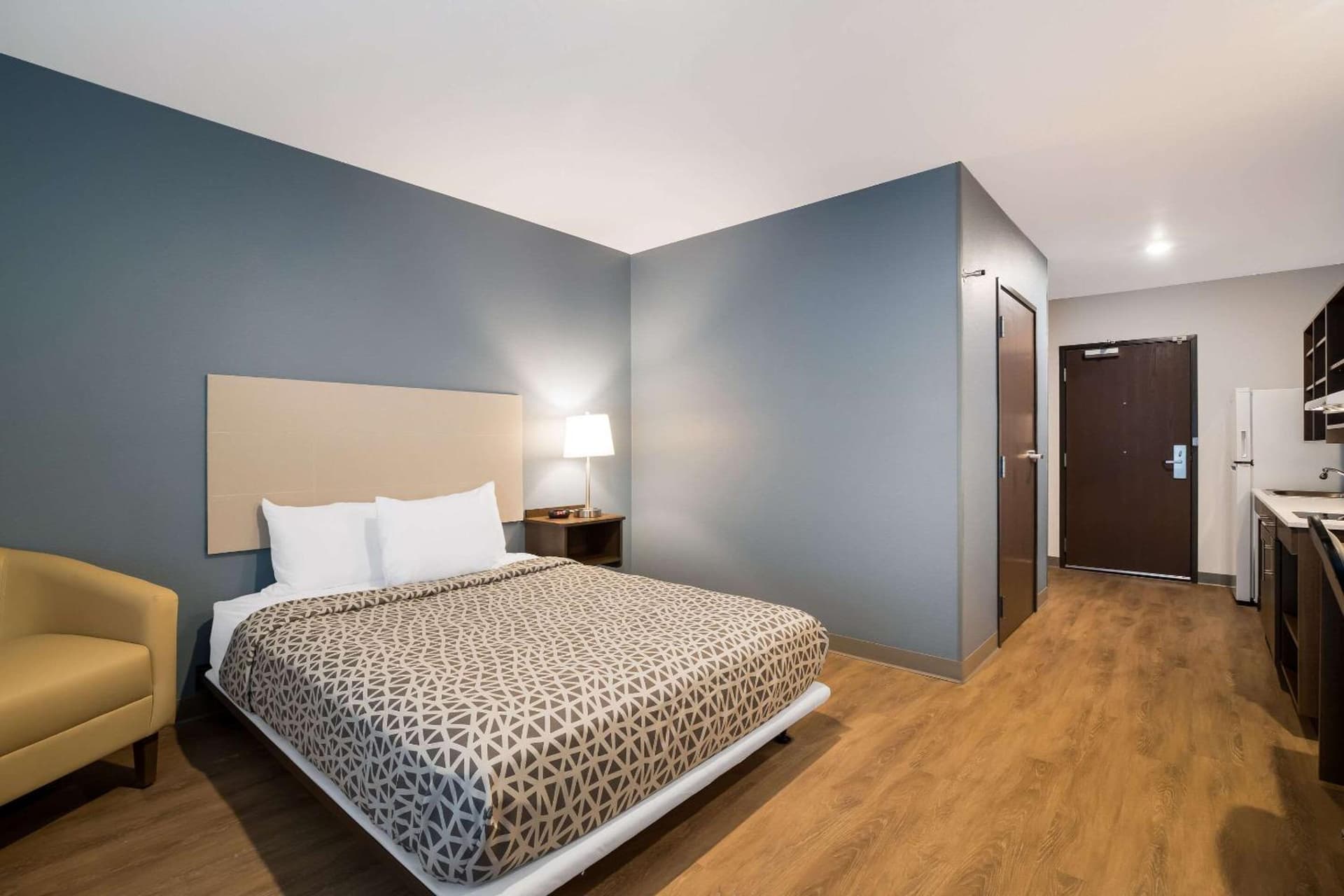 WoodSpring Suites Moreno Valley gallery photo in Moreno Valley, CA — image 7