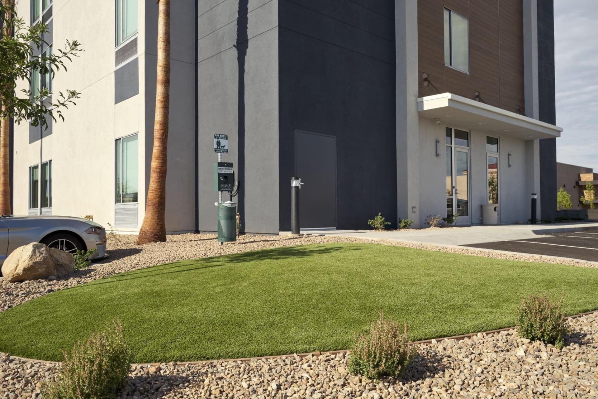 SpringHill Suites by Marriott Las Vegas Airport interior in Las Vegas, NV — gallery photo 2