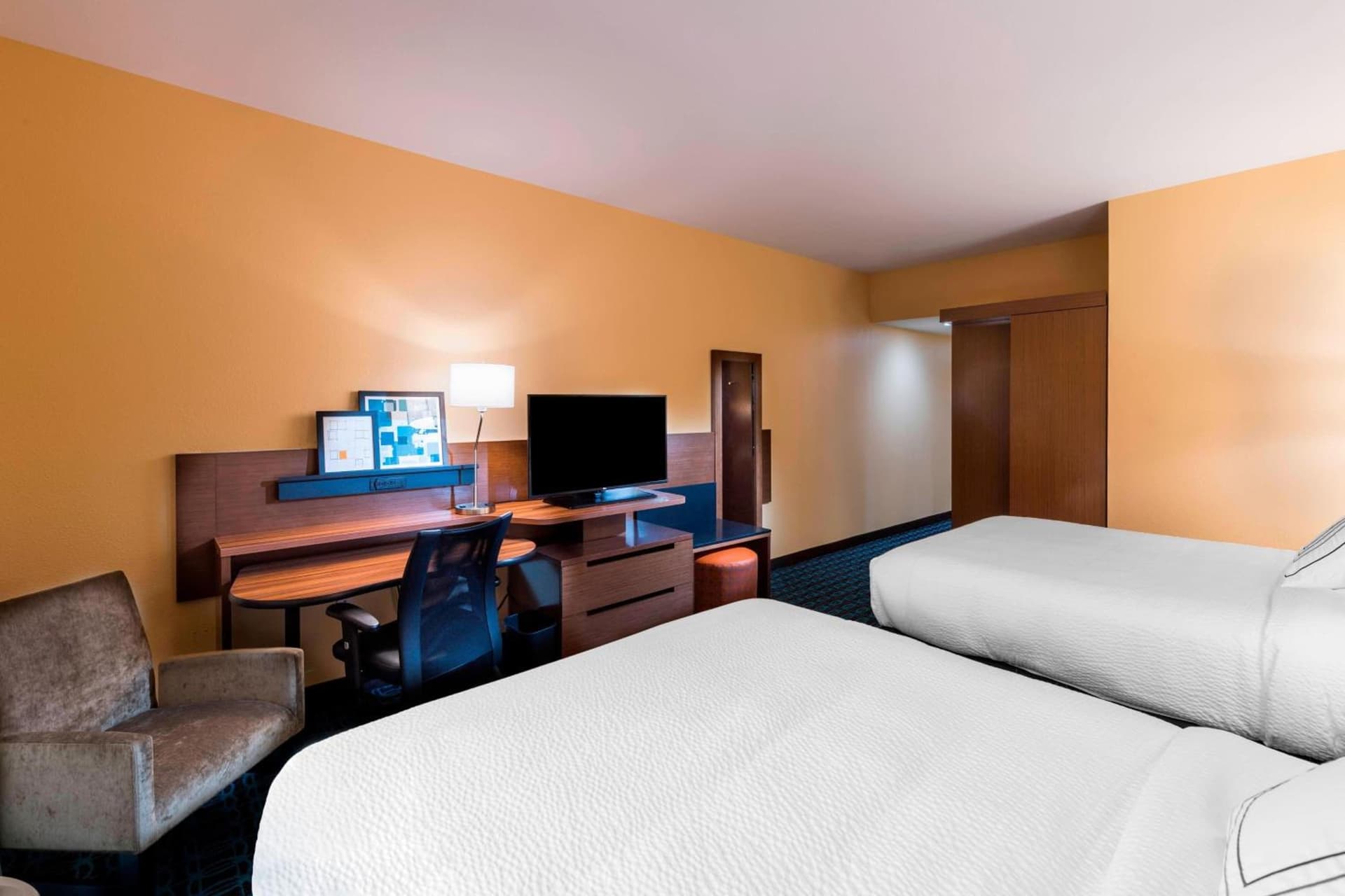 Fairfield Inn & Suites by Marriott Dallas Waxahachie gallery photo in Waxahachie, TX — image 13
